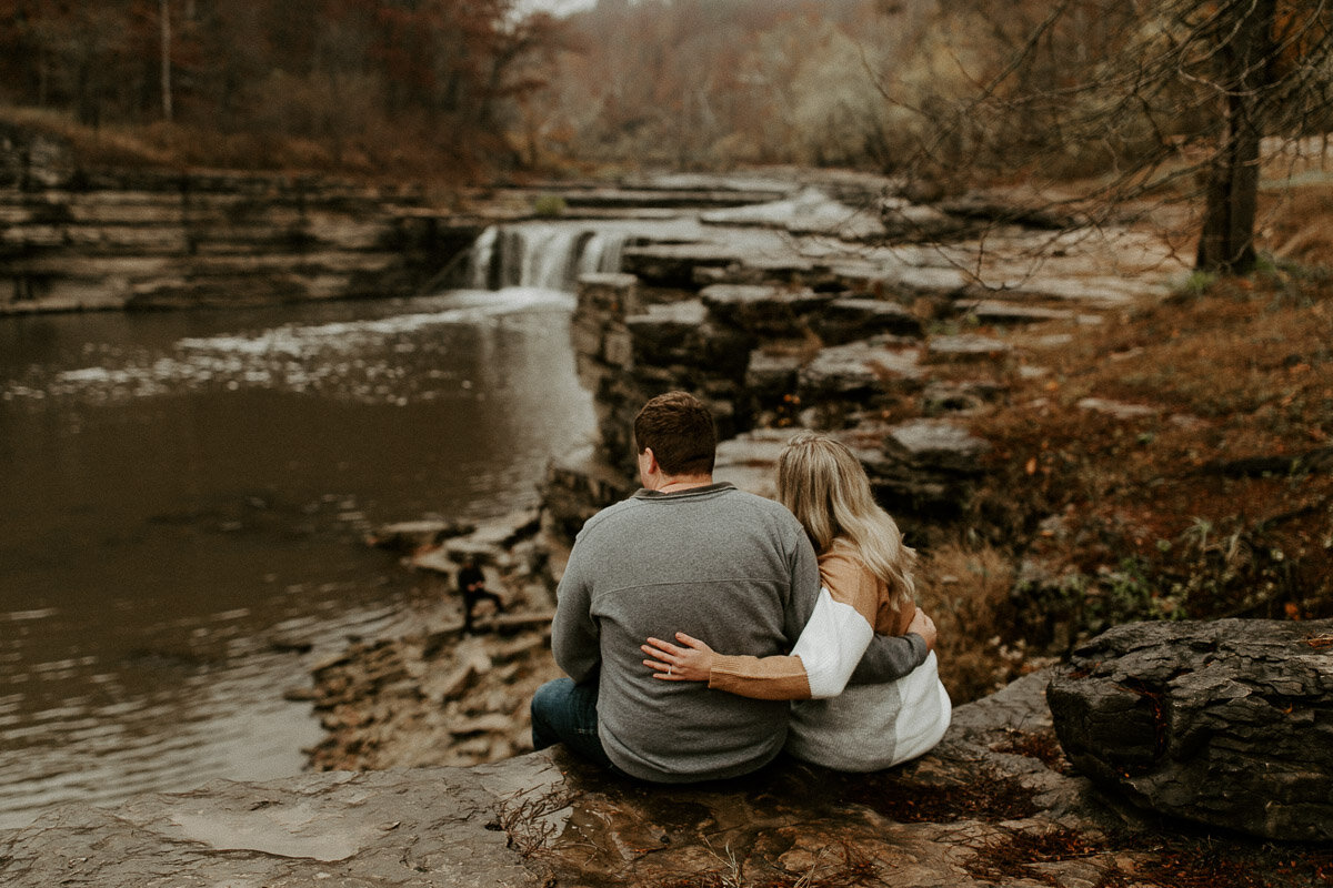 waterfall-autumn-engagement-session-7.jpg