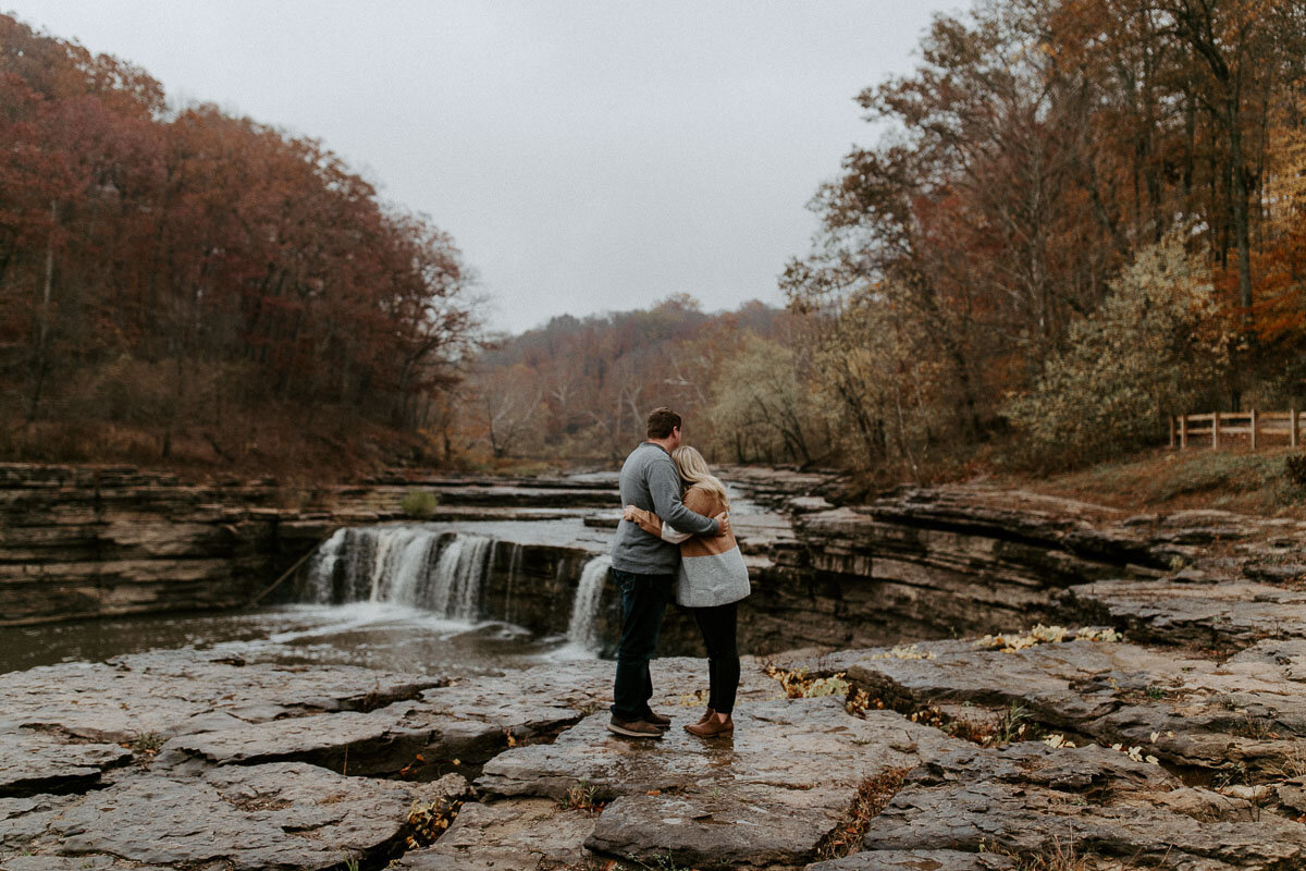 waterfall-autumn-engagement-session-2.jpg