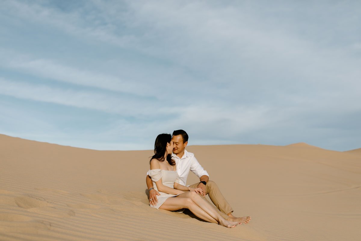 california-sand-dunes-engagement-11.jpg