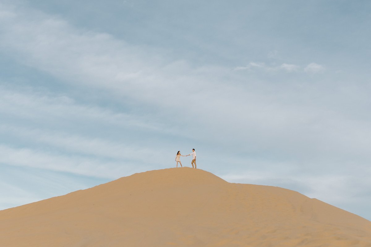 california-sand-dunes-engagement-19.jpg