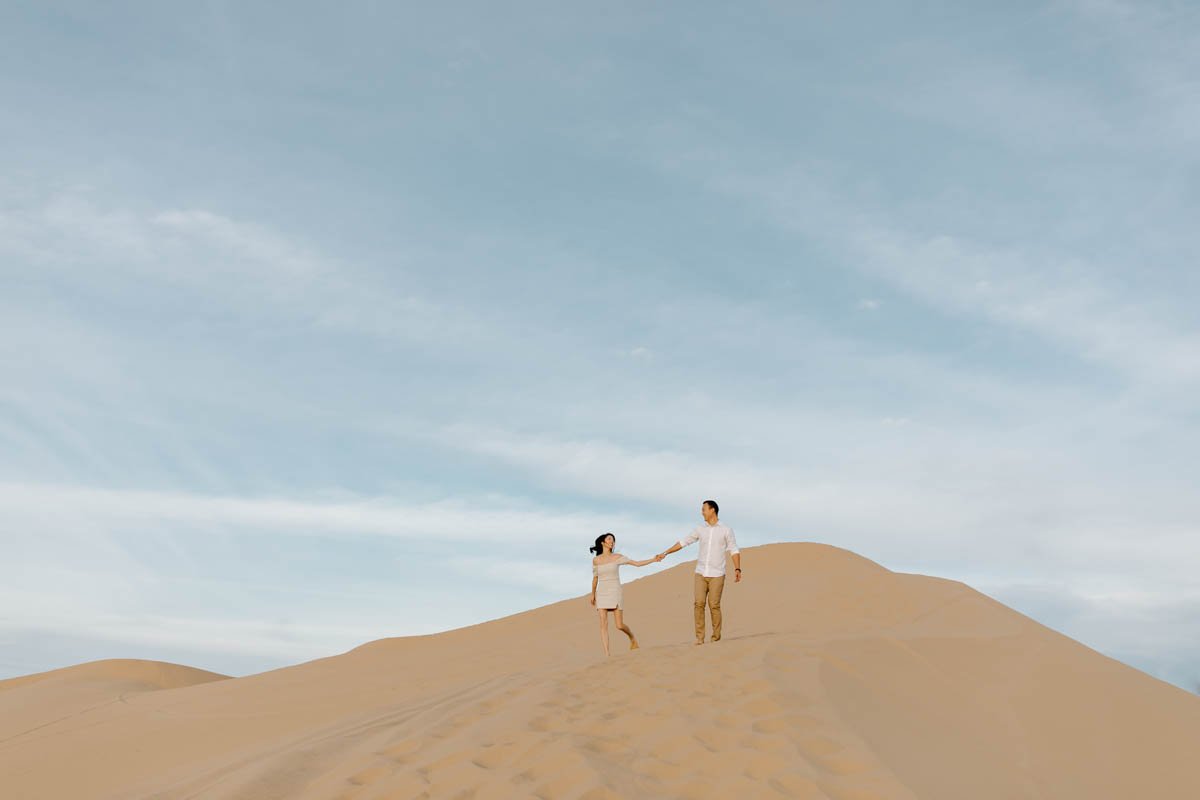 california-sand-dunes-engagement-40.jpg