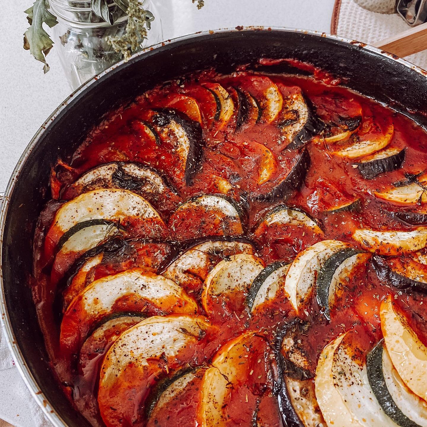 Ratatouille, recipe up tomorrow 🙌🐀

#food #foodporn #foodie #instafood #foodphotography #foodstagram #yummy #instagood #love #recipe #foodblogger #recipe #like #delicious #homemade #healthyfood #photooftheday #picoftheday #dinner #foodgasm #foodies