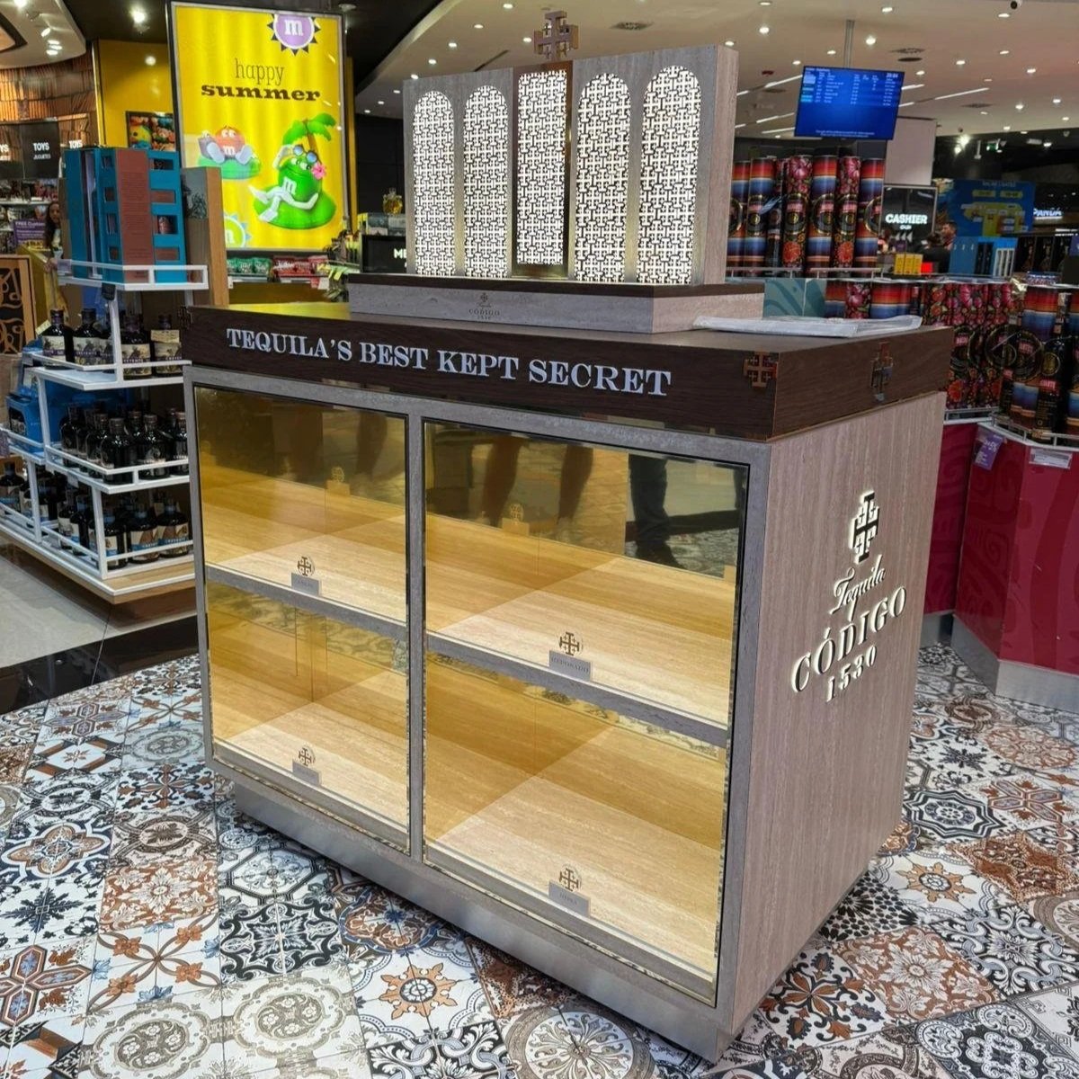 Código Tasting Bar - Cancún Intl. Airport, Mexico