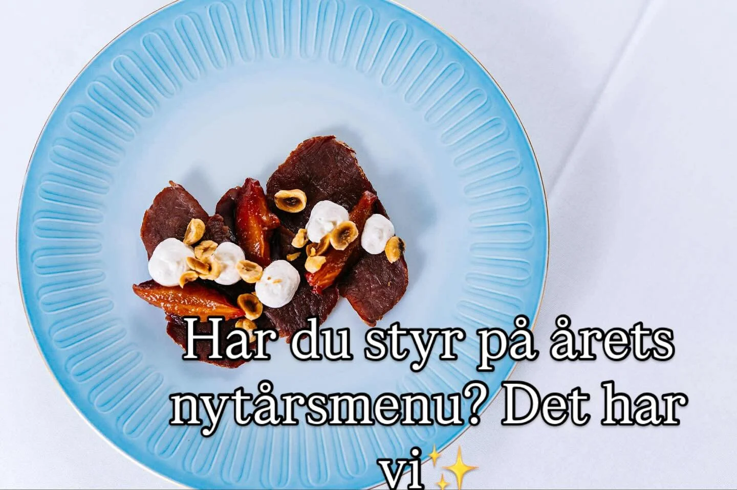 &Aring;rets sidste aften n&aelig;rmer sig. Vi har traditionen tro sammensat en l&aelig;kker 4 retters menu - nem at anrette og servere❤️ Bestil den via www.bistroteket.dk #nyt&aring;r #nyt&aring;r2025 #nyt&aring;rsmenu #bistroteket #bistroteketrander