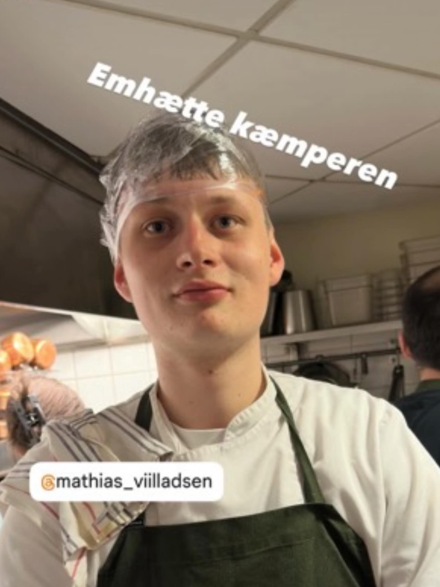 Efter 5 &aring;r med ham her i Rosengade har vi 1 januar sendt ham videre ud i kokkeverden. Vi &oslash;nsker ham alt det bedste men savner ham allerede❤️ #kokkeb&oslash;rn #kokkeelev #byensbedstepersonale #bistroteket #bistroteketiranders