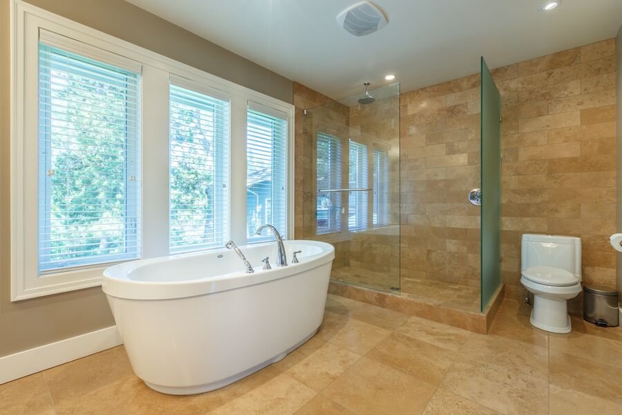 Green Oaks Amity Construction Victoria BC Bathroom.jpg