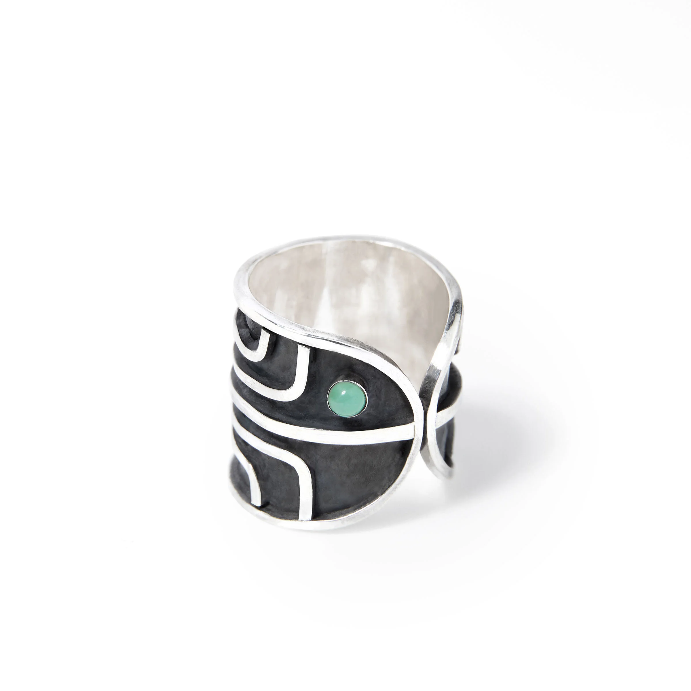 Hand fabricated silver ring made in San Francisco by Denise Heffernan