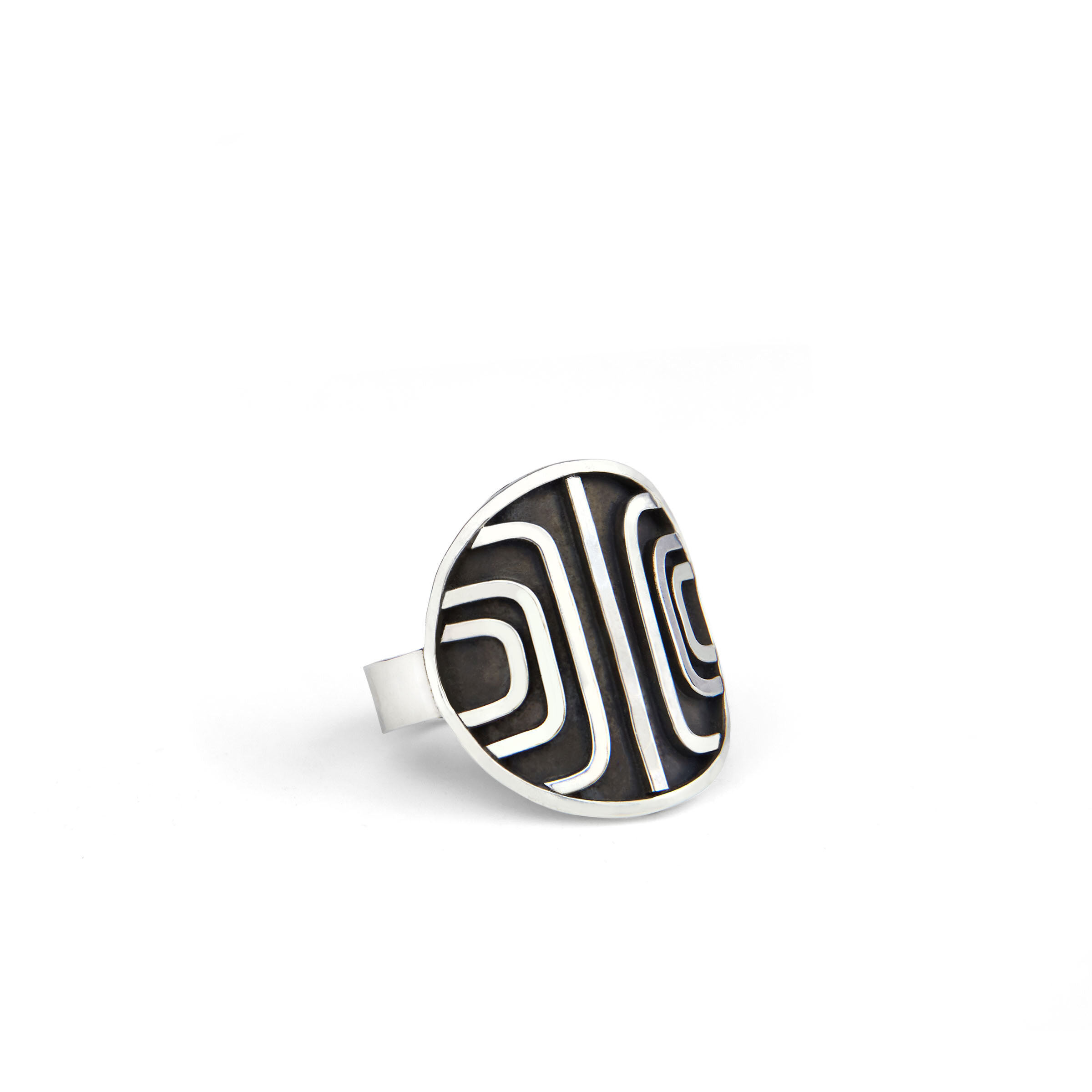 Hand fabricated silver ring made in San Francisco by Denise Heffernan