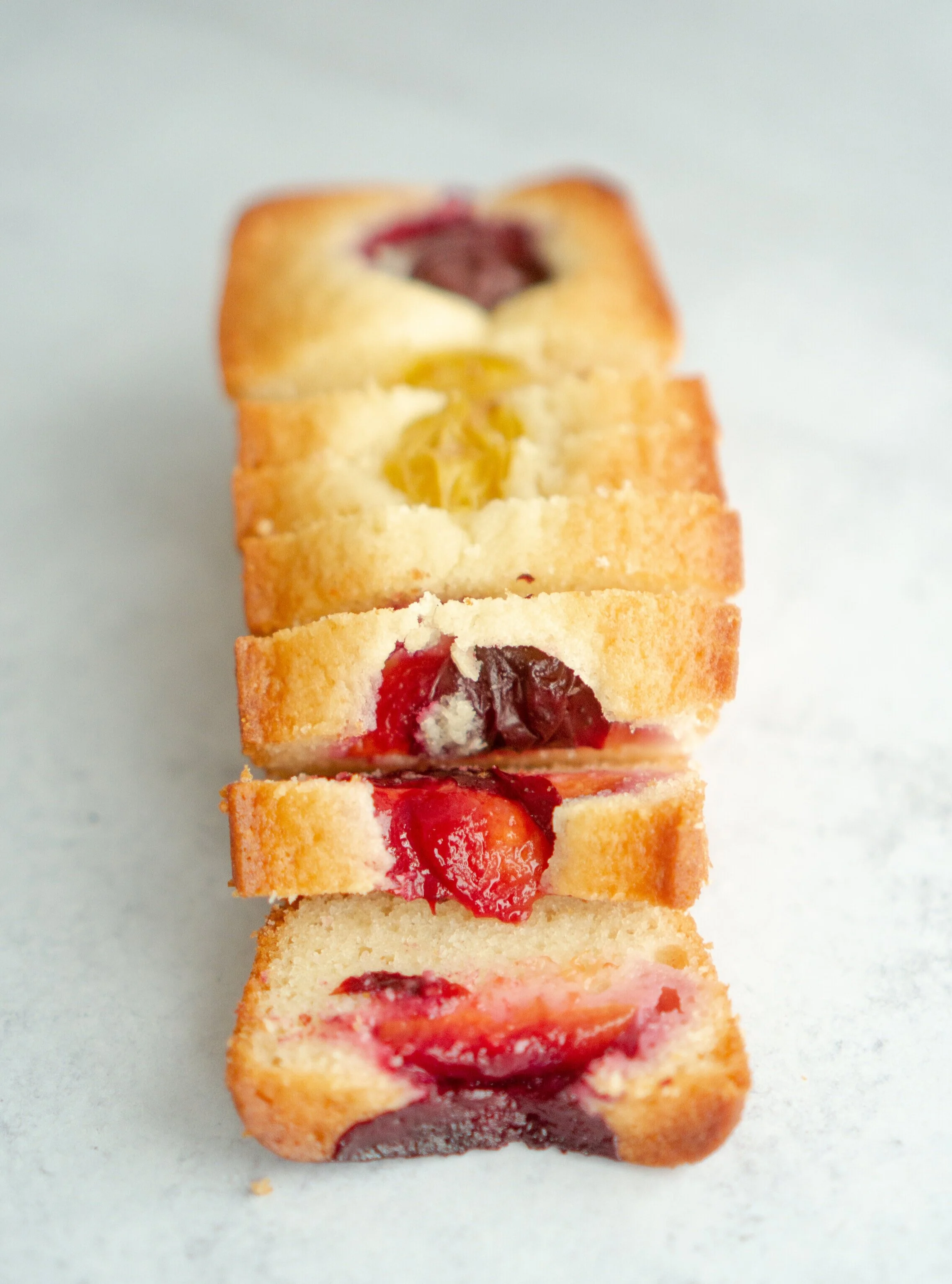 plum, plums, plum recipes, cake recipe, yogurt cake recipe, breakfast cake, breakfast pastry, stone fruit, yogurt, yogurt cake, plum cake, mini loaves, mini loaf, loaf cake, almond, almond cake, frangipane, plum tart, almond flour, ground almonds, a…