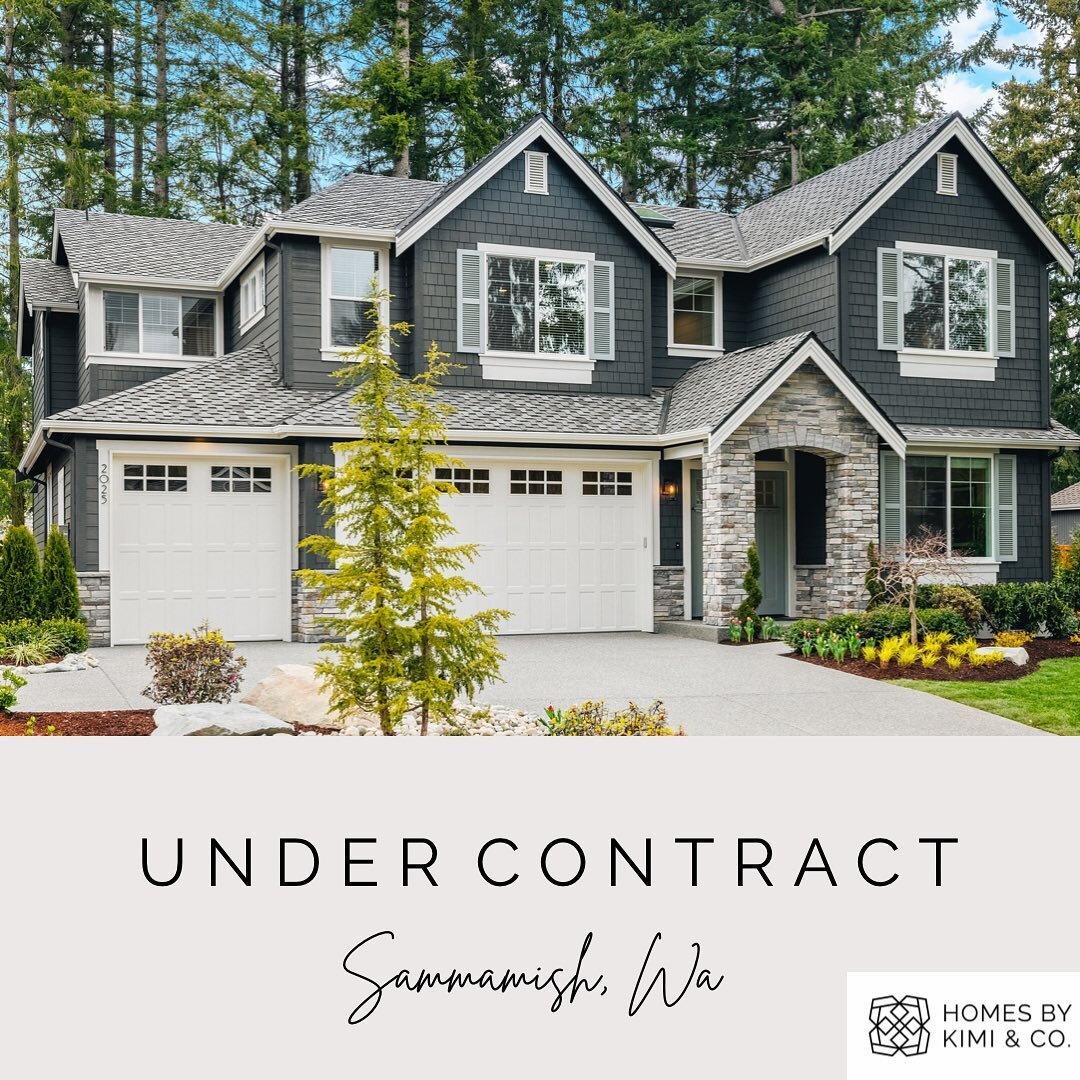 Under contract: heading into the weekend with this beauty going pending. This home is truly spectacular and we are so excited to welcome the buyers to one of the best communities in Sammamish.
