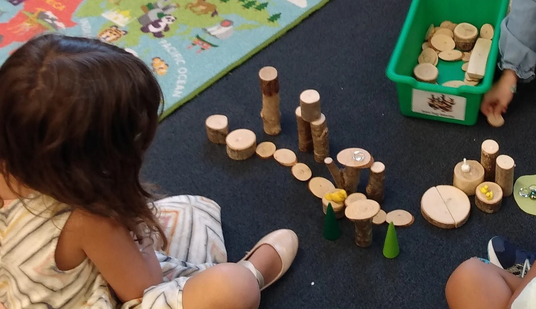 Special Feature: Loose Parts - Ordinary Objects Contribute to Extraordinary Learning