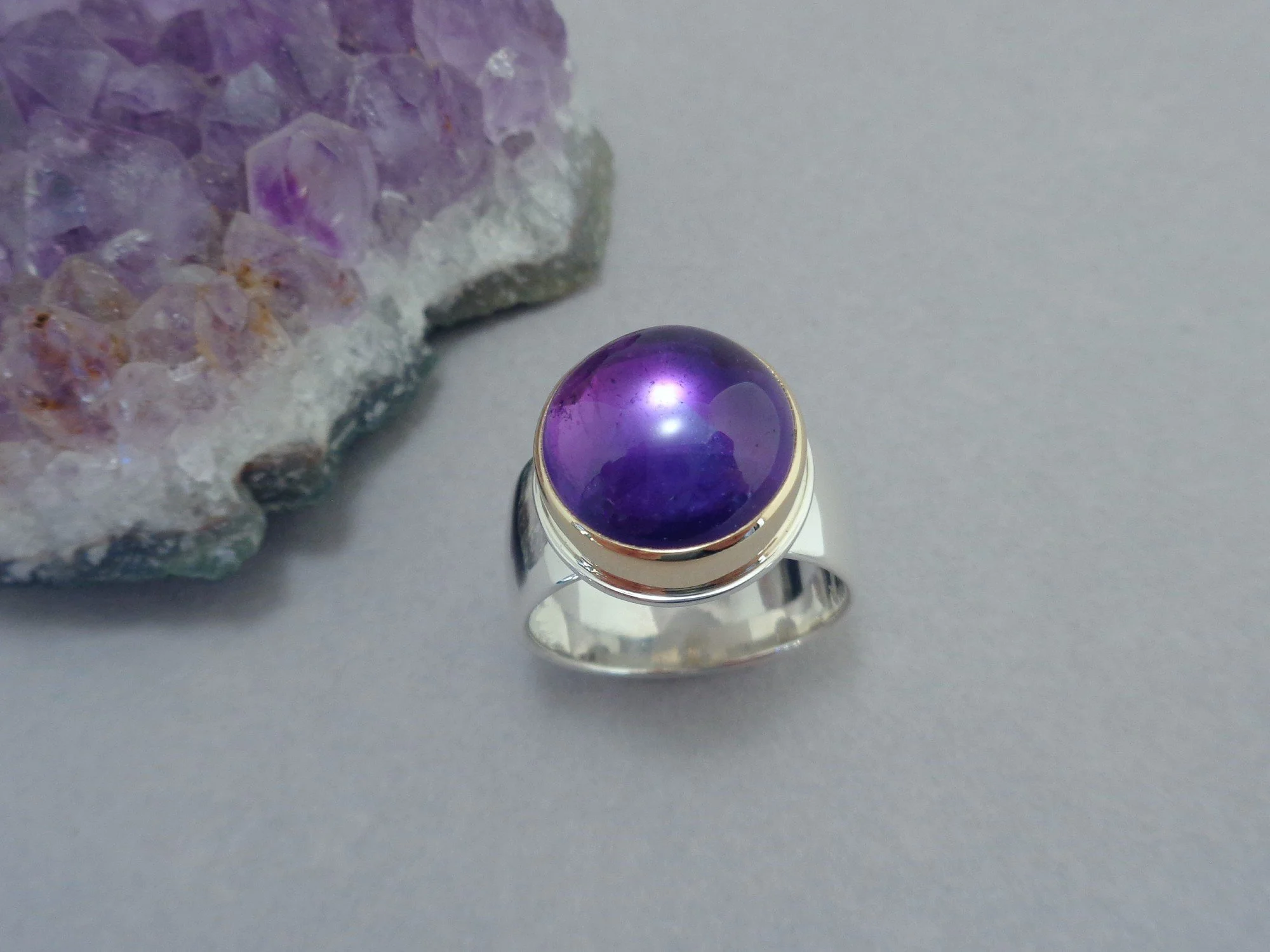 amethyst cabochon ring x.jpg