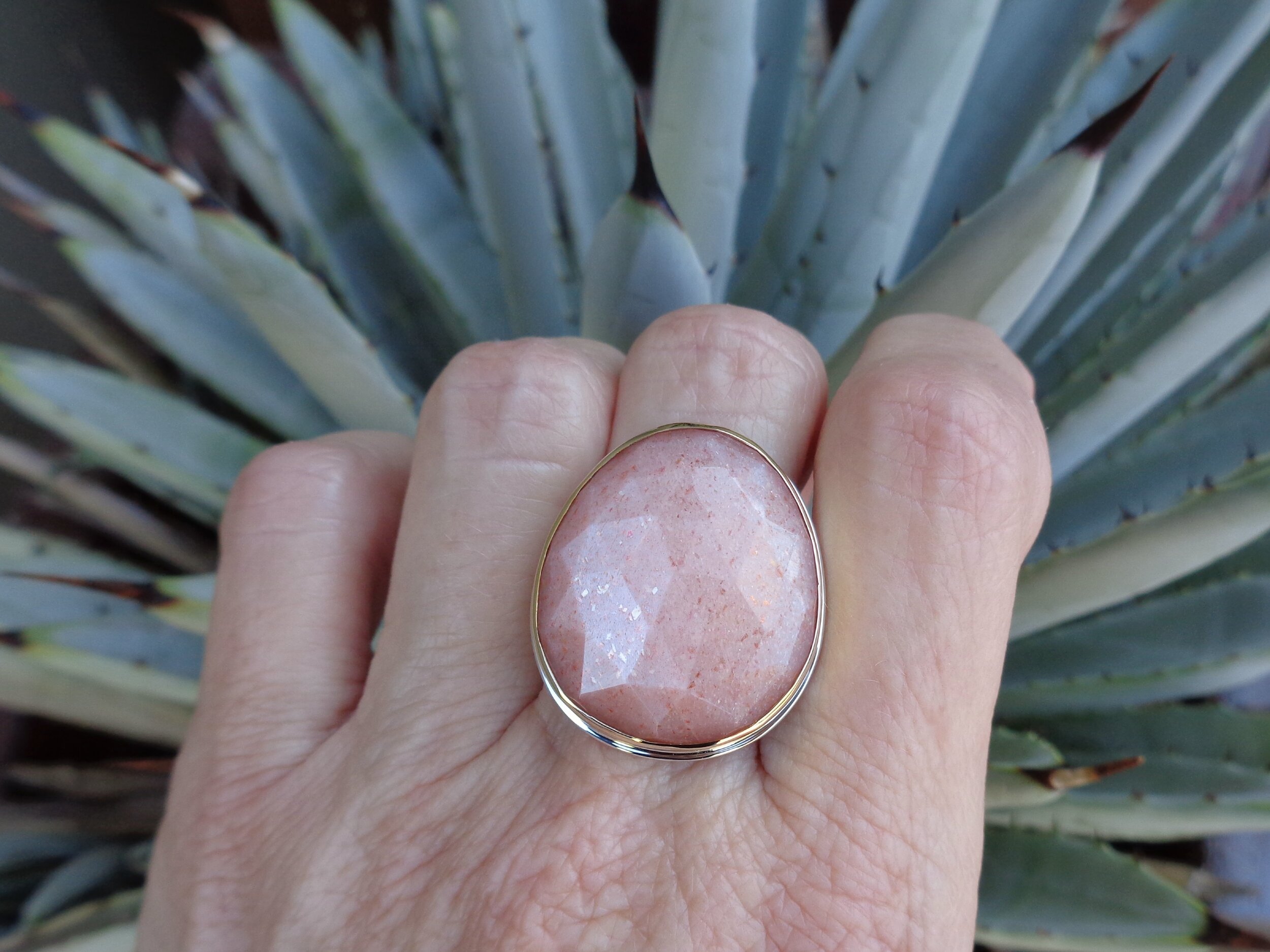 Rose Cut Peach Moonstone Ring in 18k Gold and Sterling — Linda 