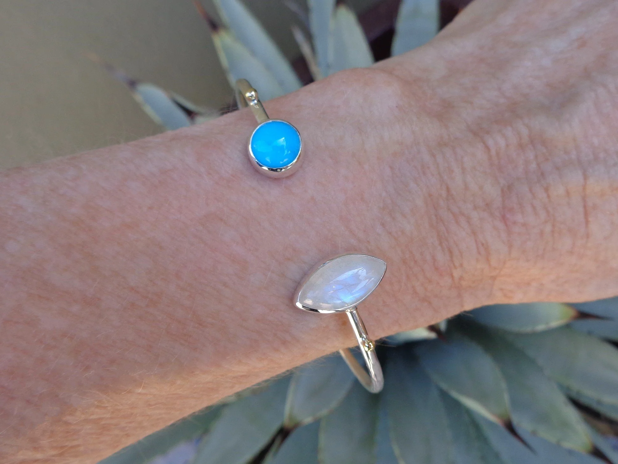 blue and white stone cuff bracelet x.jpg