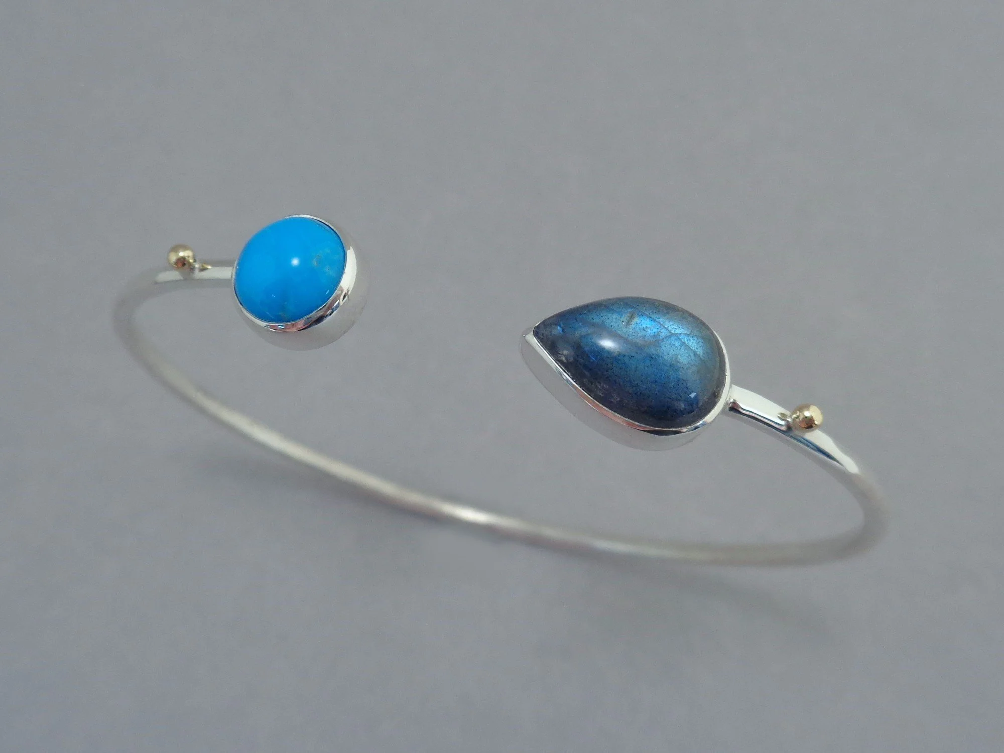SB turquoise and labradorite cuff x.jpg