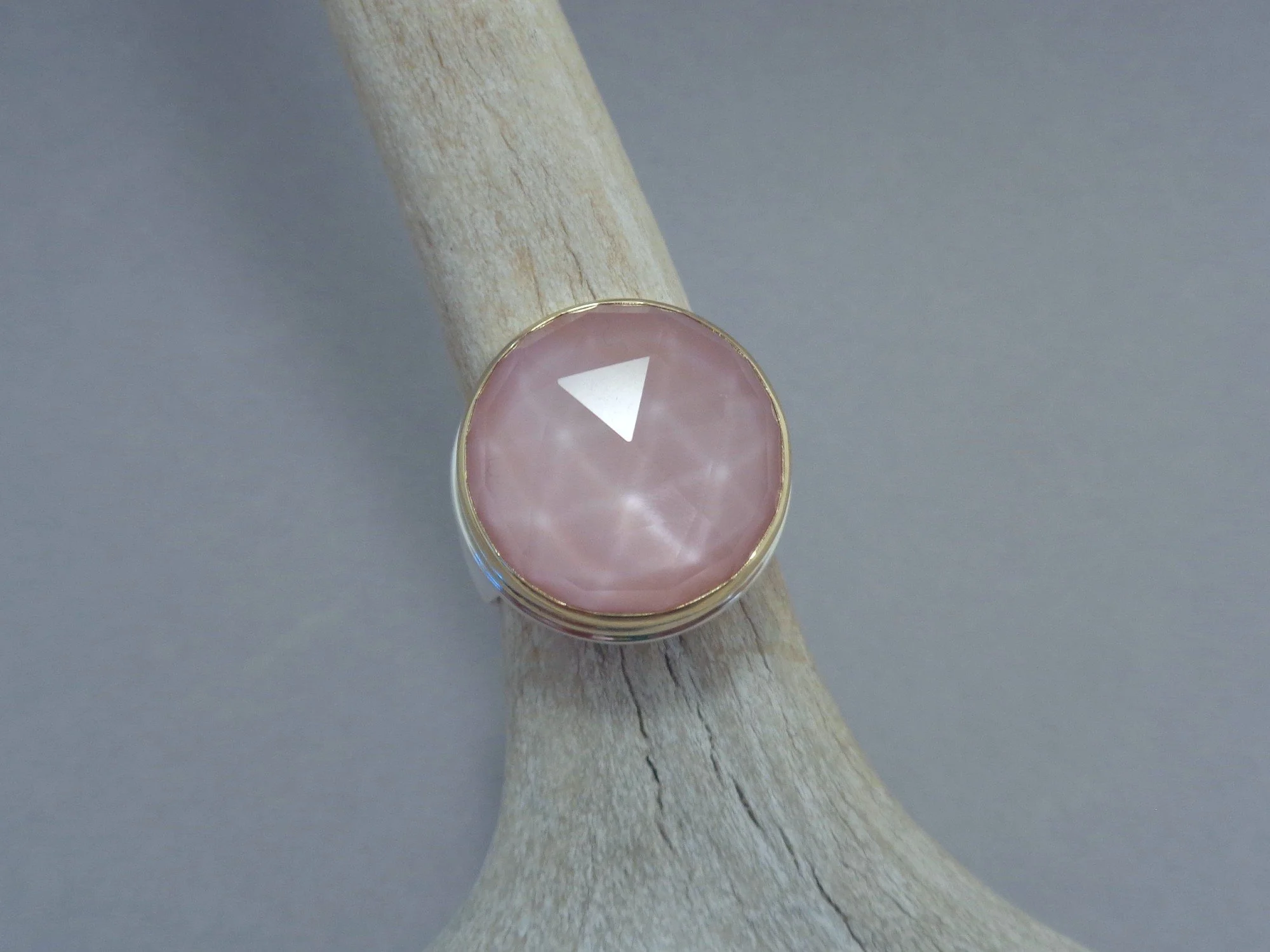 round pink gemstone ring x.jpg