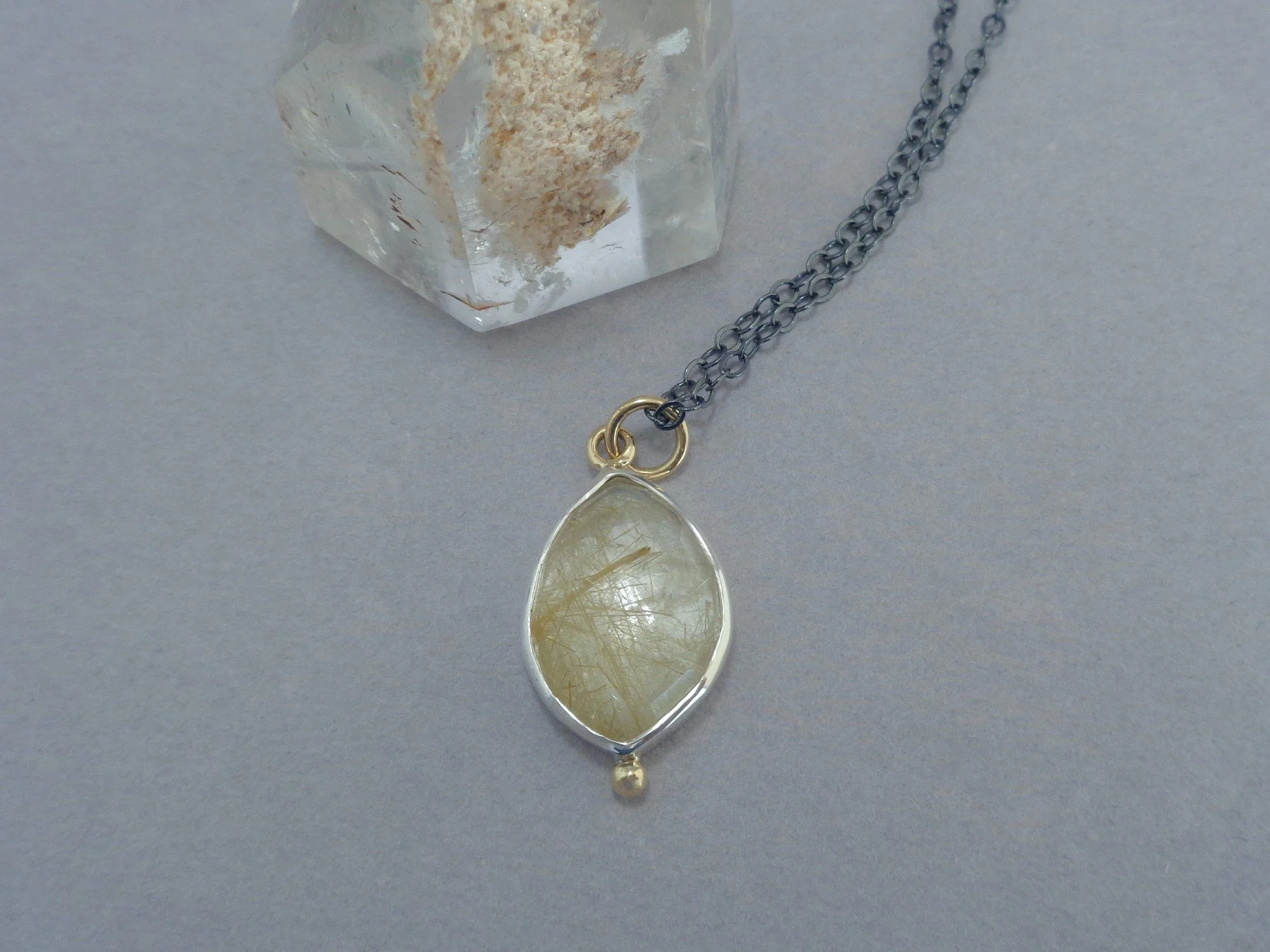 golden gemstone pendant x.jpg