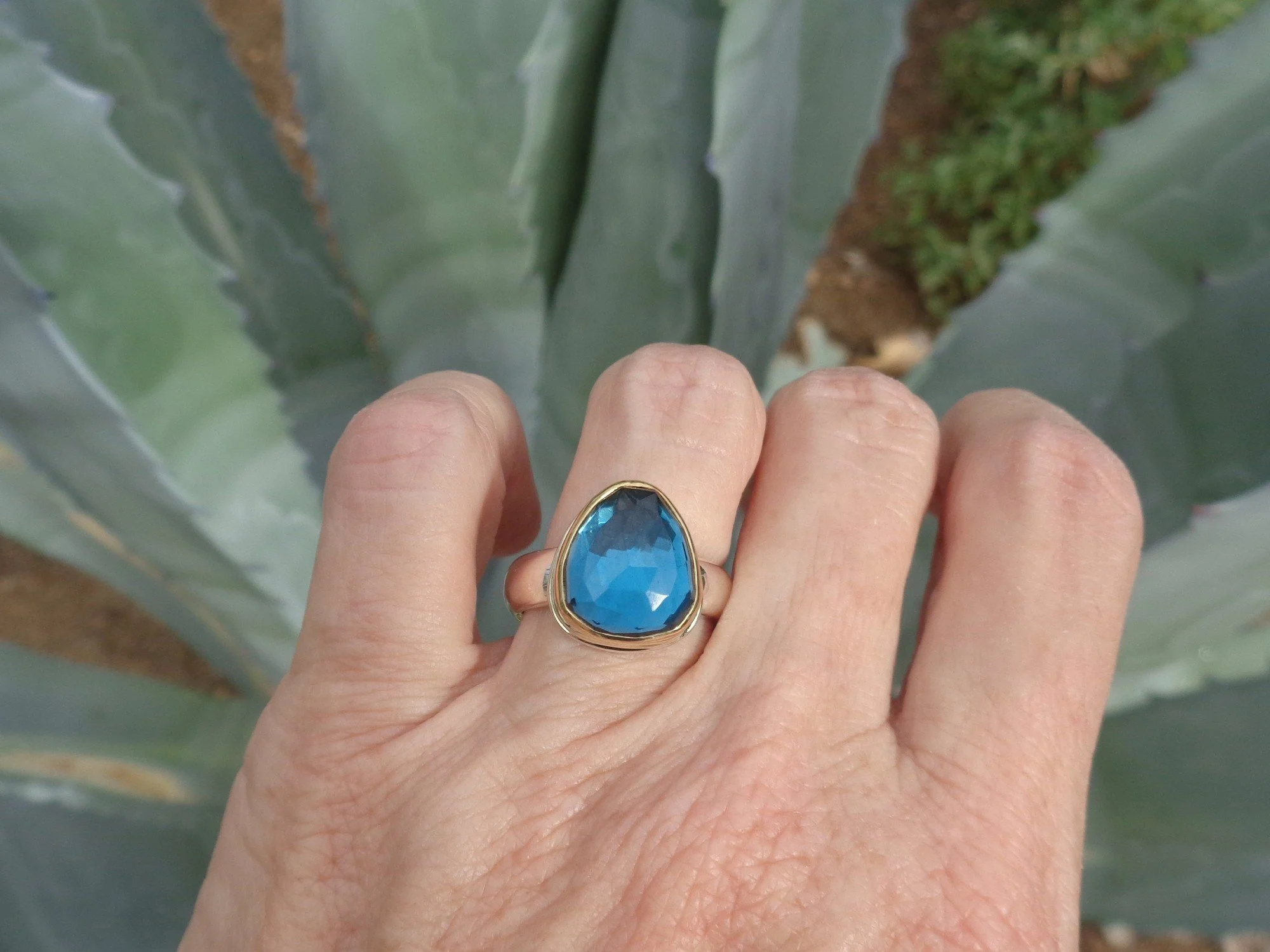 sparkly blue topaz ring x.jpg