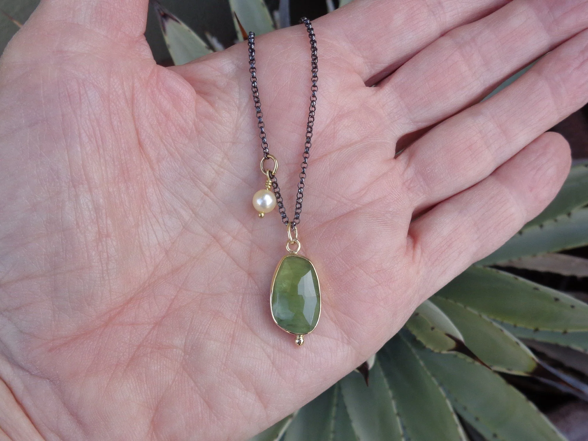 rose cut green sapphire and pearl pendant x.jpg