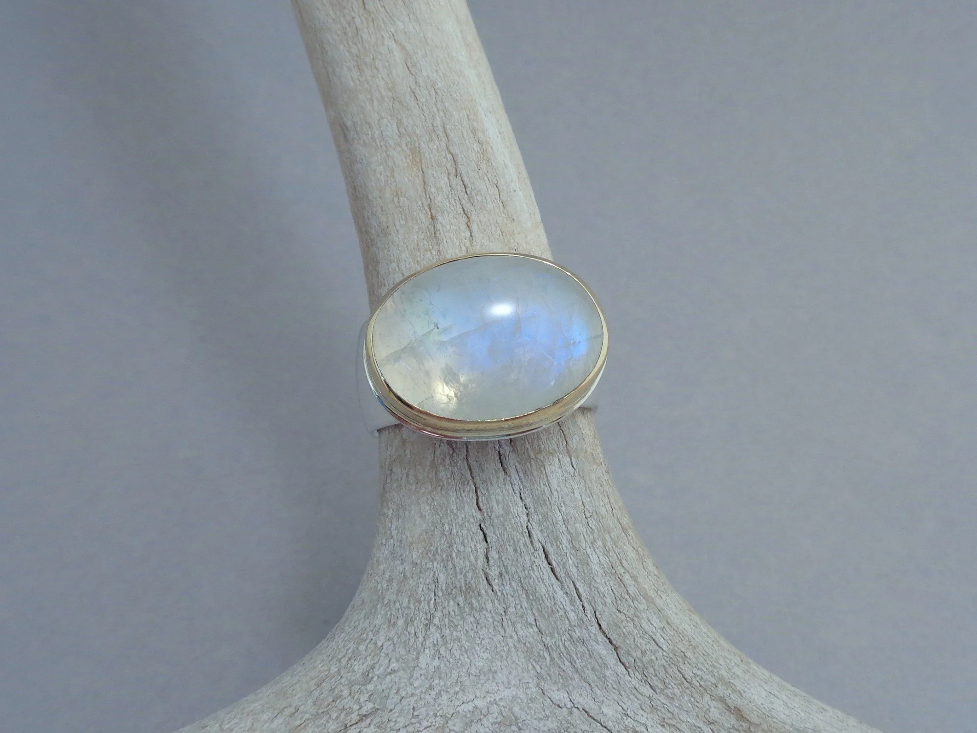 rainbow moonstone ring x.jpg