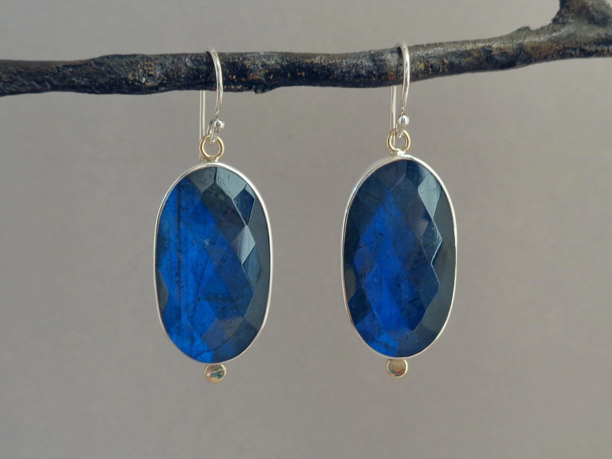 labradorite earrings x.jpg