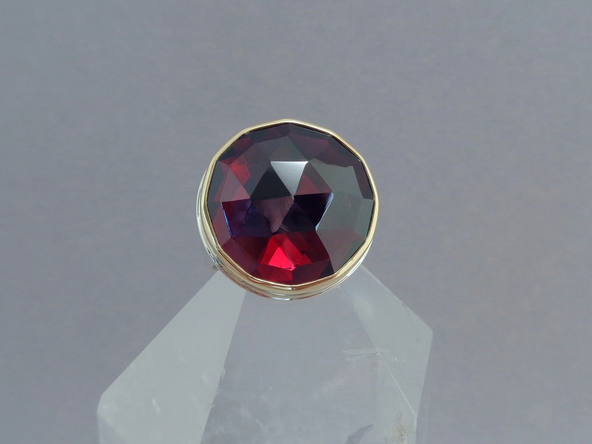 red garnet ring x.jpg