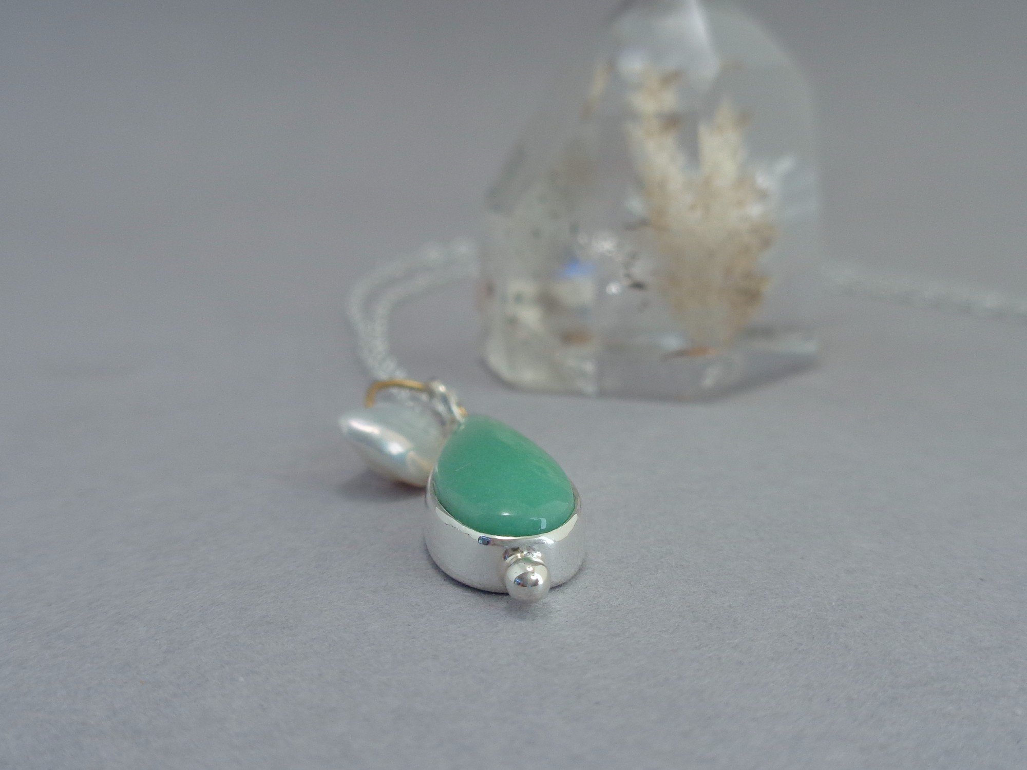 mint green variscite pendant x.jpg