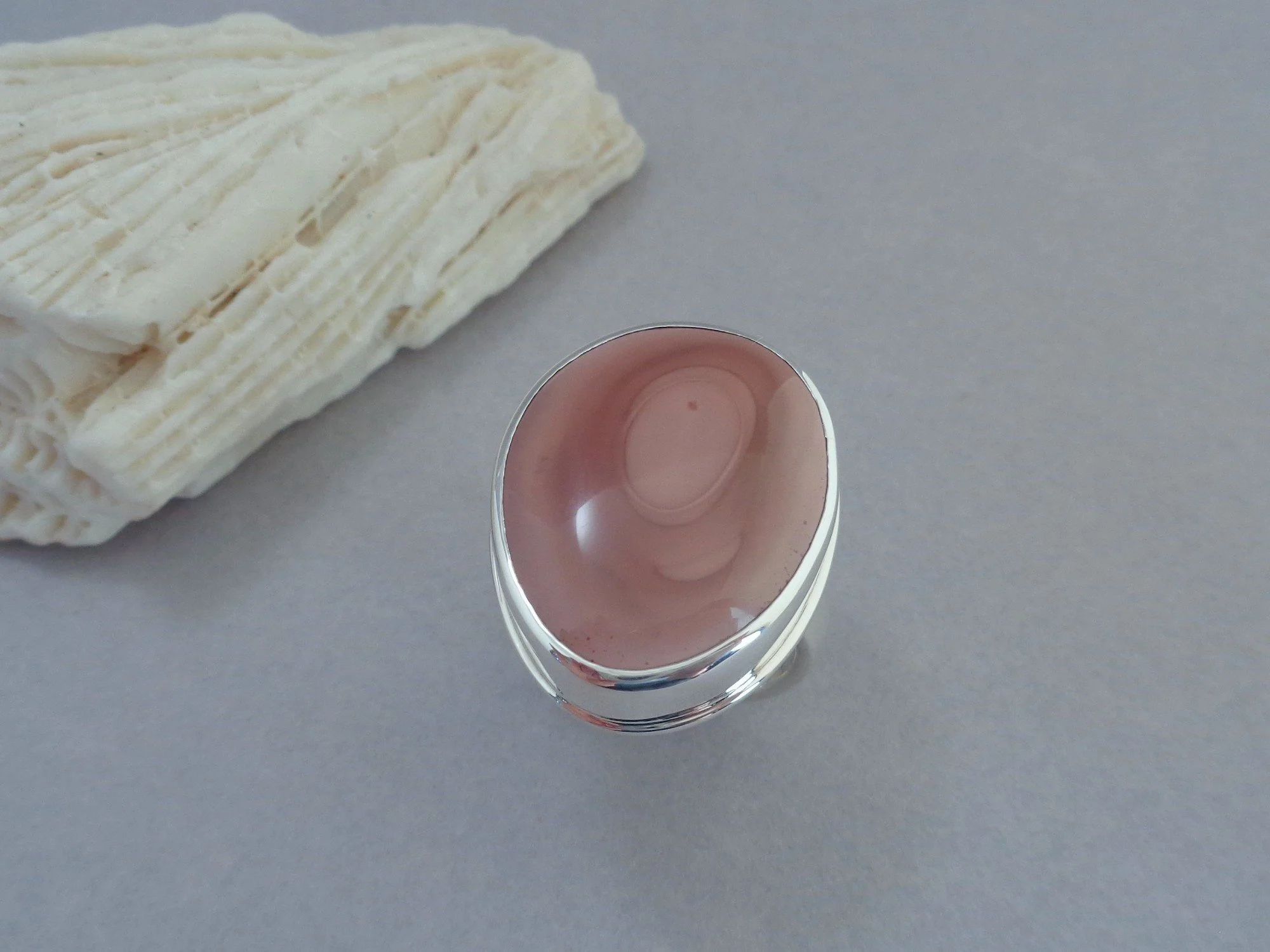 egg shaped pink jasper ring x.jpg