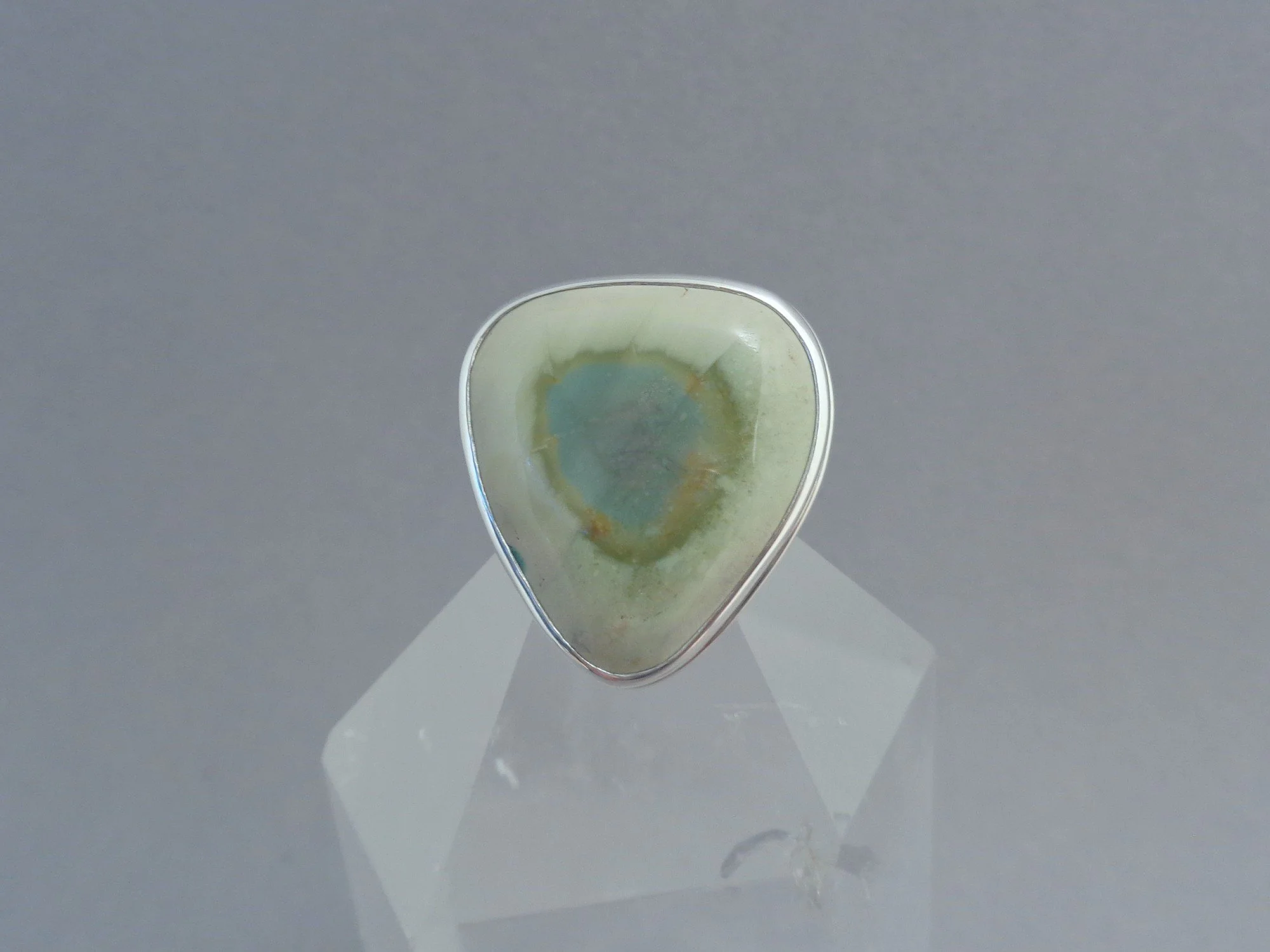 large green jasper ring x.jpg