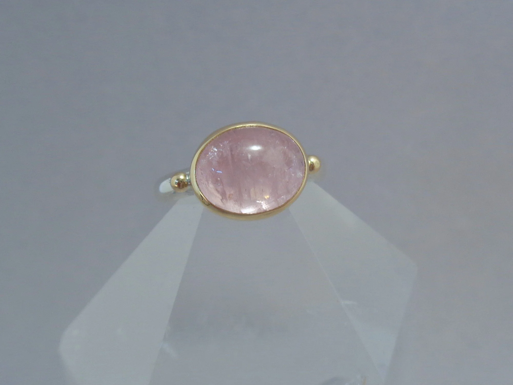 ring with morganite cabochon x.jpg