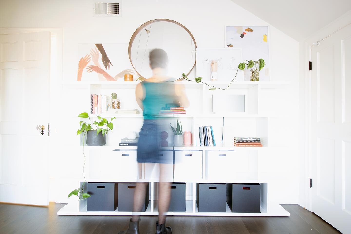 This photo of me styling a client&rsquo;s shelves feels so indicative of life right now. Does anyone else feel blurred and generally over-exposed? What a year. 
I have been running around, making shit happen, and learning lots. And I am so grateful t