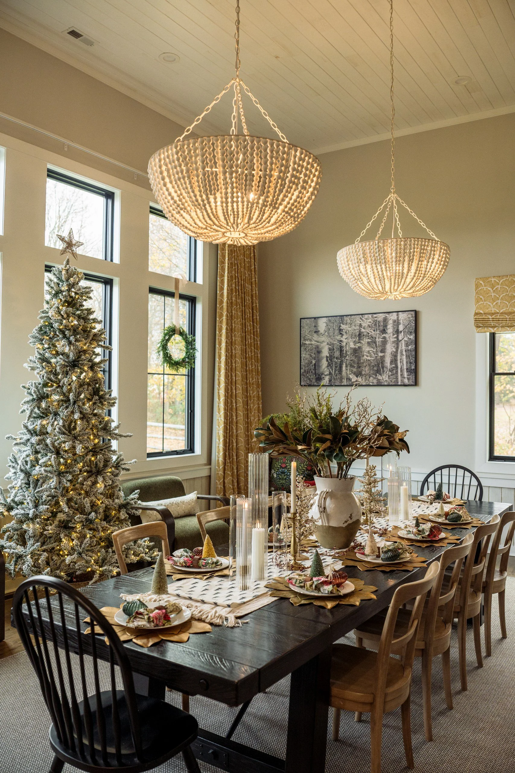 Holiday Decorating Services: A Stress-Free Way to Create a Beautiful Home for the Season