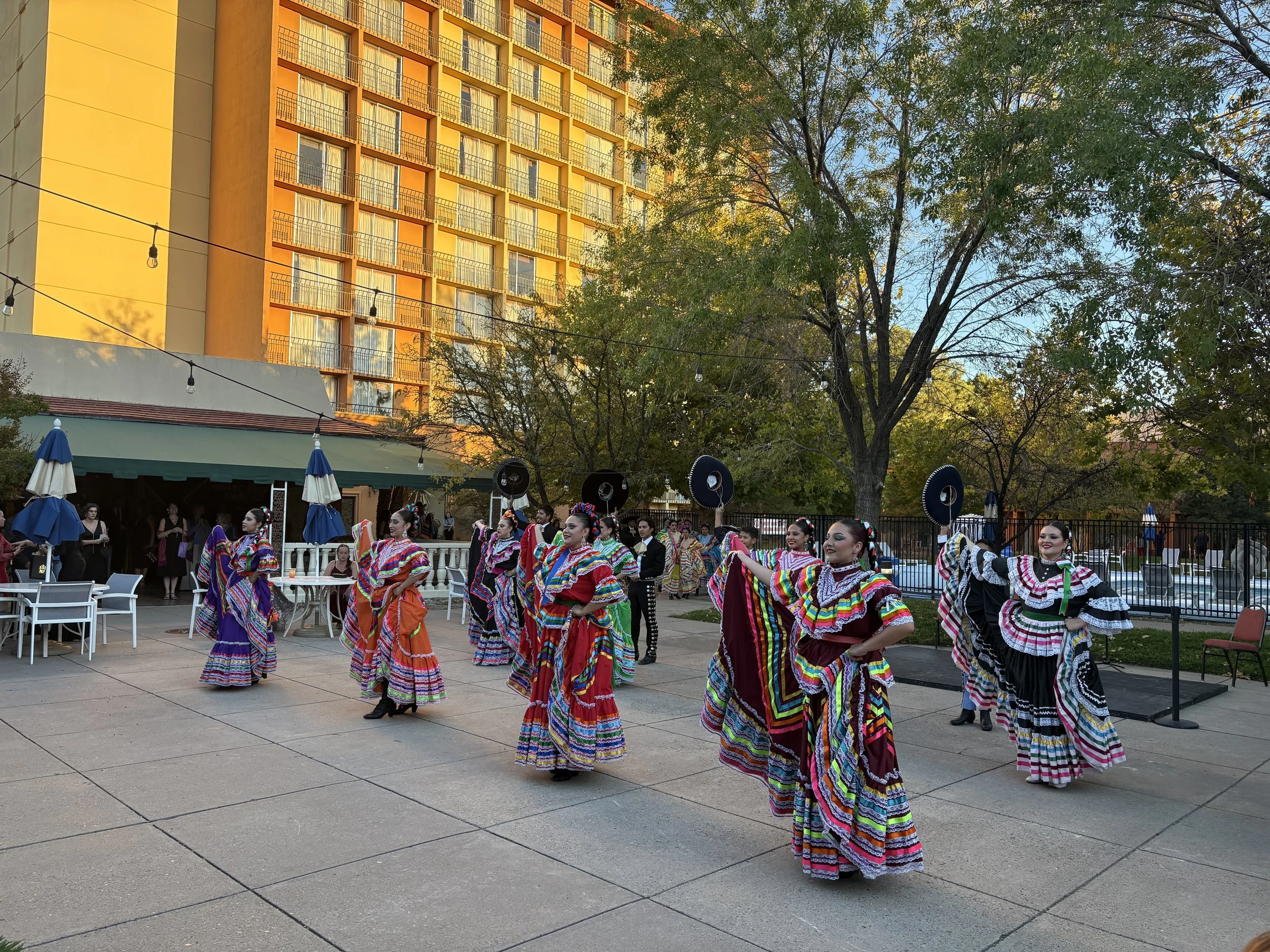 Baila! Baila! Dance Company