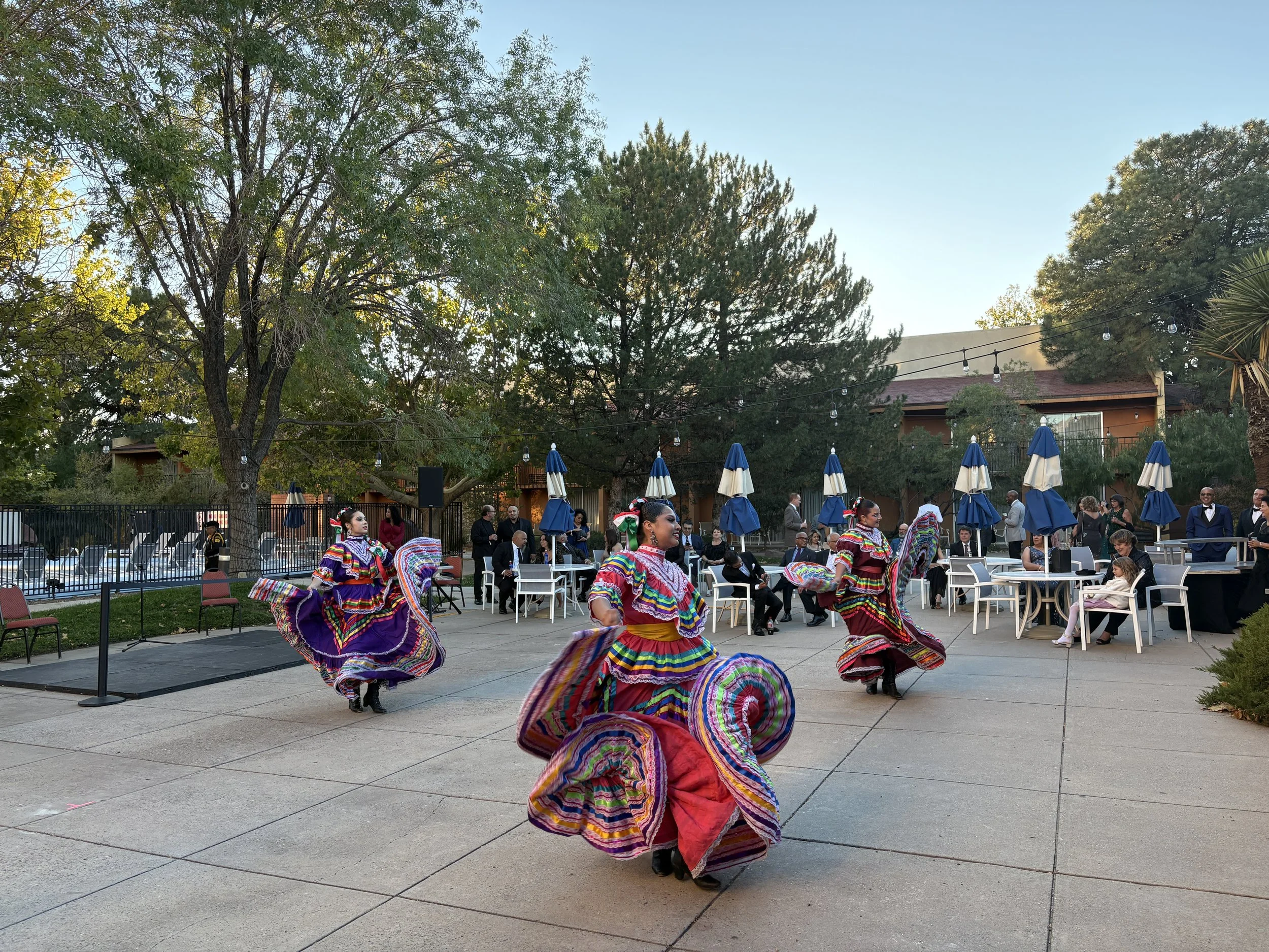 Baila! Baila! Dance Company