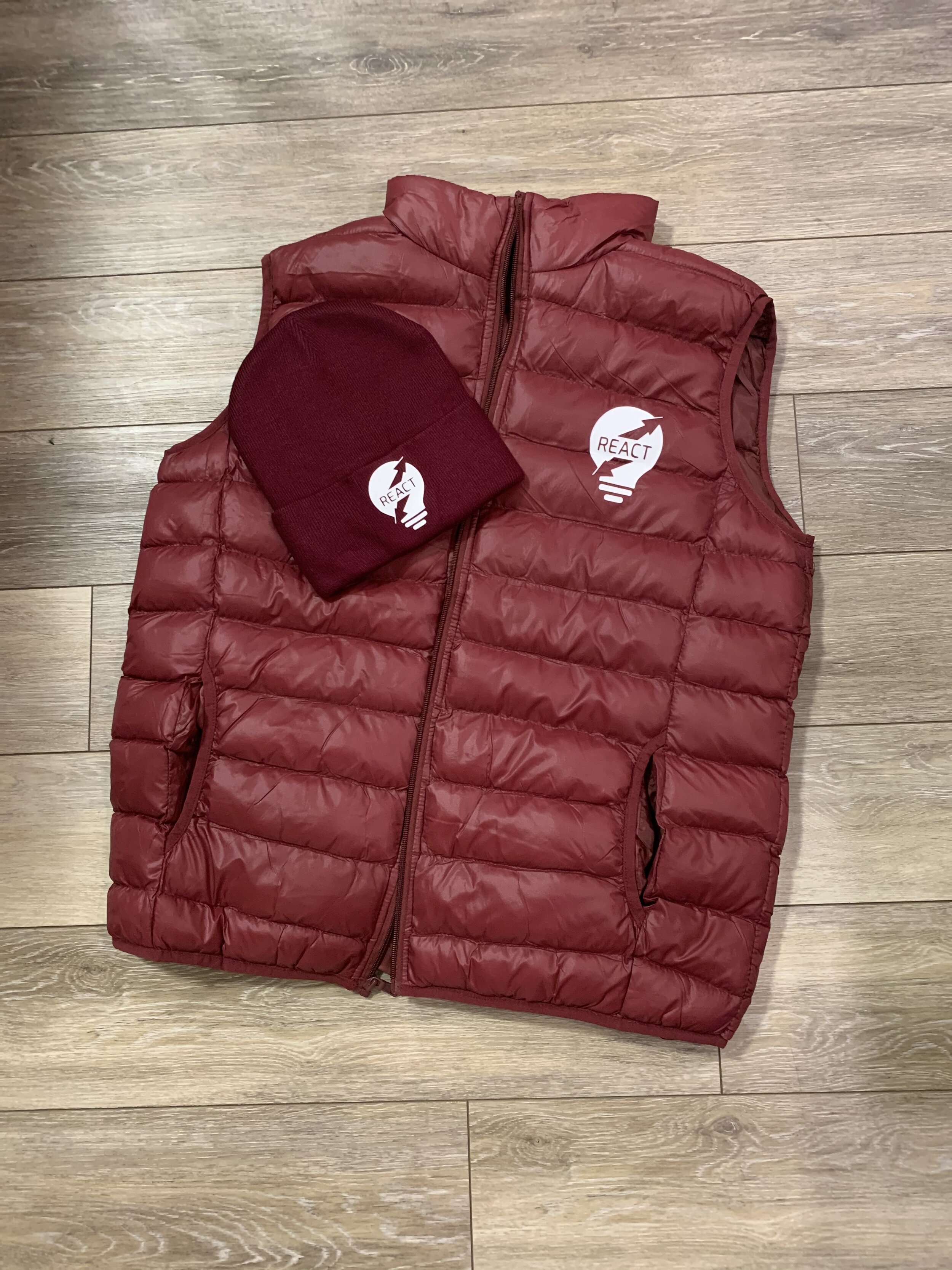 REACT Puffer Vest (Burgundy)