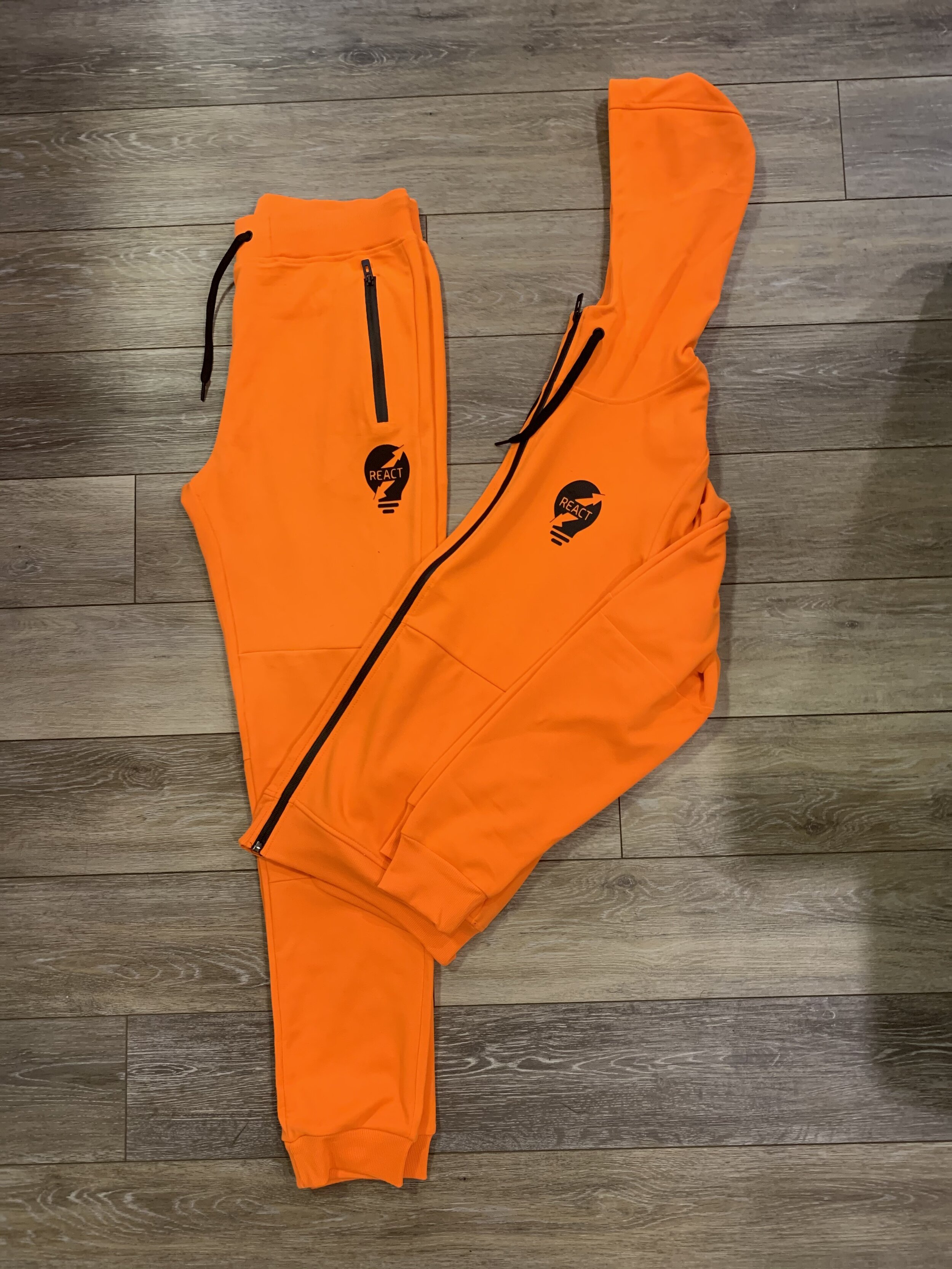 REACT Sweatsuit (Orange)