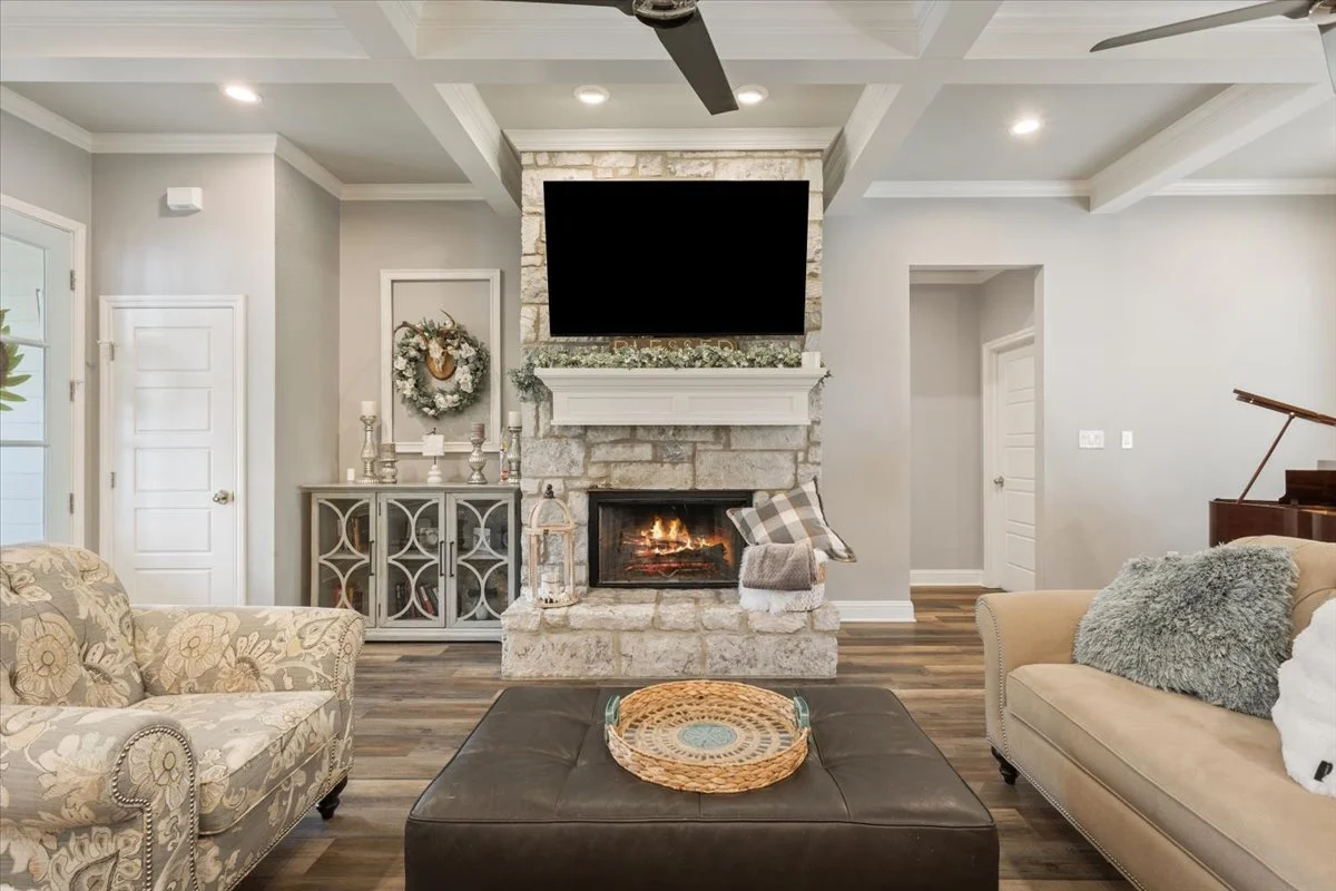 08-1400 Wandering Trail (7).jpg