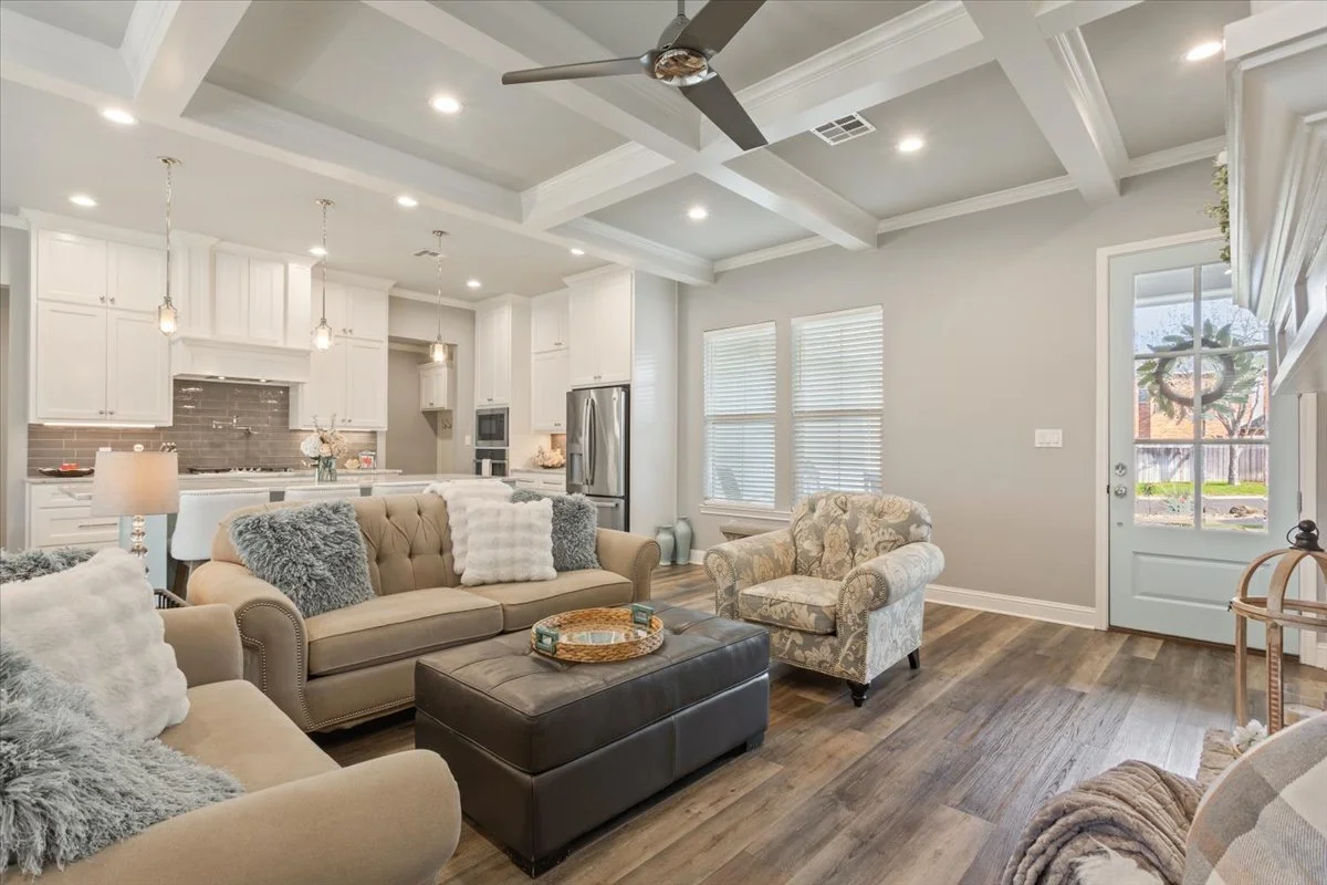 10-1400 Wandering Trail (9).jpg