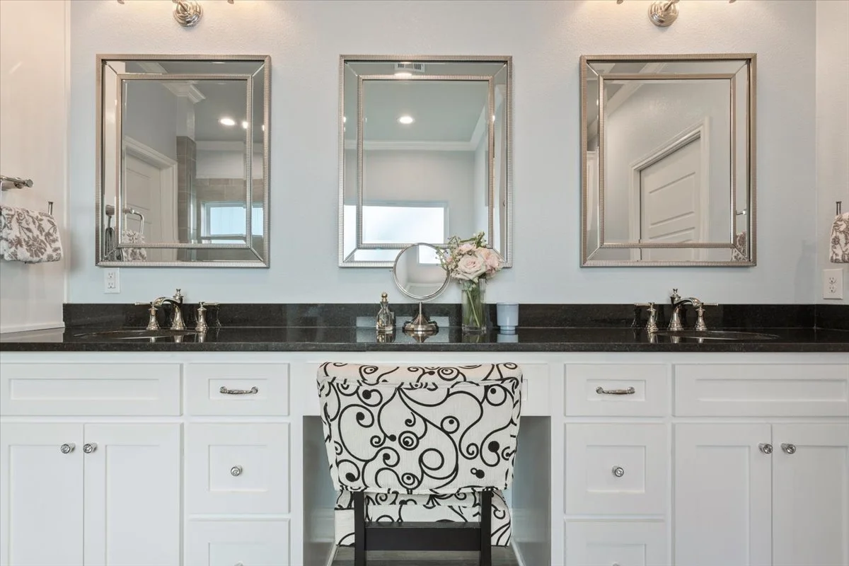 19-1400 Wandering Trail (23).jpg