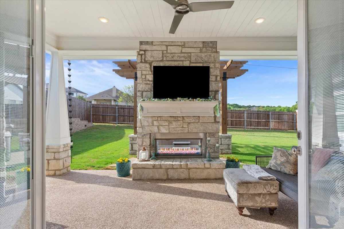 31-1400 Wandering Trail (29).jpg