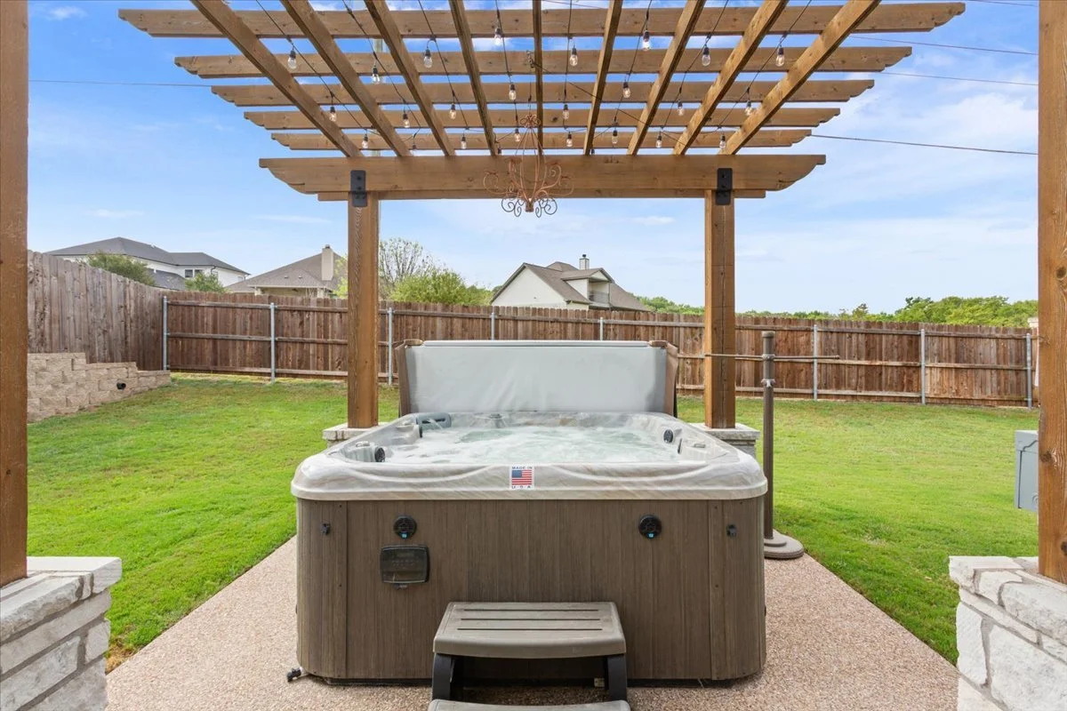 34-1400 Wandering Trail (32).jpg