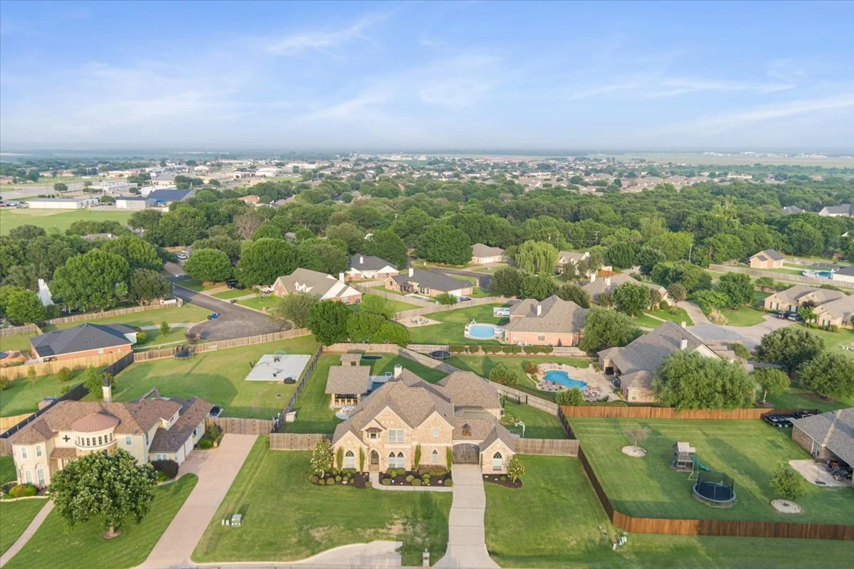 03-7 Lone Star Dr - Drone (1).jpg