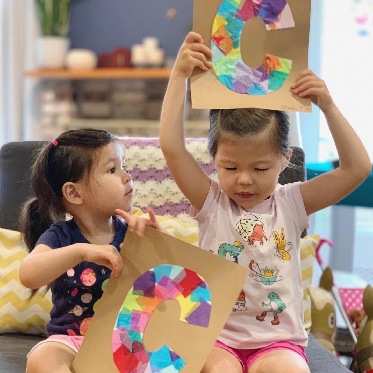 Look at these cute sisters working through their boxes! C is for cuties!!!!
.
.

#bayareakids #bayareafamilies #schoolinabox #toddlers #toddlersofinstagram #toddleractivities #toddlermom #ilovealameda #510families #toddlerhomeschool #homeschool #kids