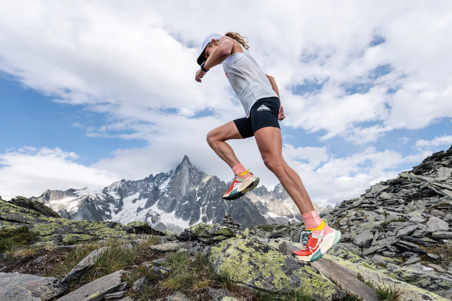 Nike Zegama's Scenario Photo (Nike product page)