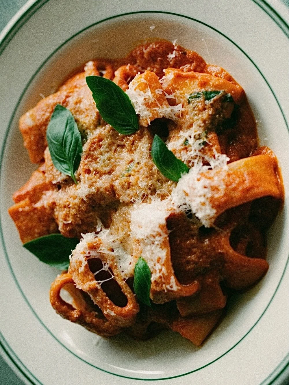 New calamarata vodka pasta, perf with garlic and cheese pizza to mop up the last bit x