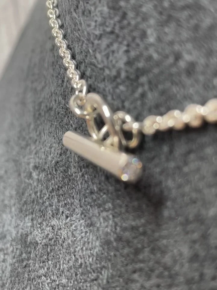 💫Sterling Silver Signature gemstone toggle clasp necklaces💫

Choose your favourite gemstone/birthstone/colour. They make the perfect gift or a lovely treat for yourself.

If there&rsquo;s a stone you&rsquo;d like that&rsquo;s not on the website, ju