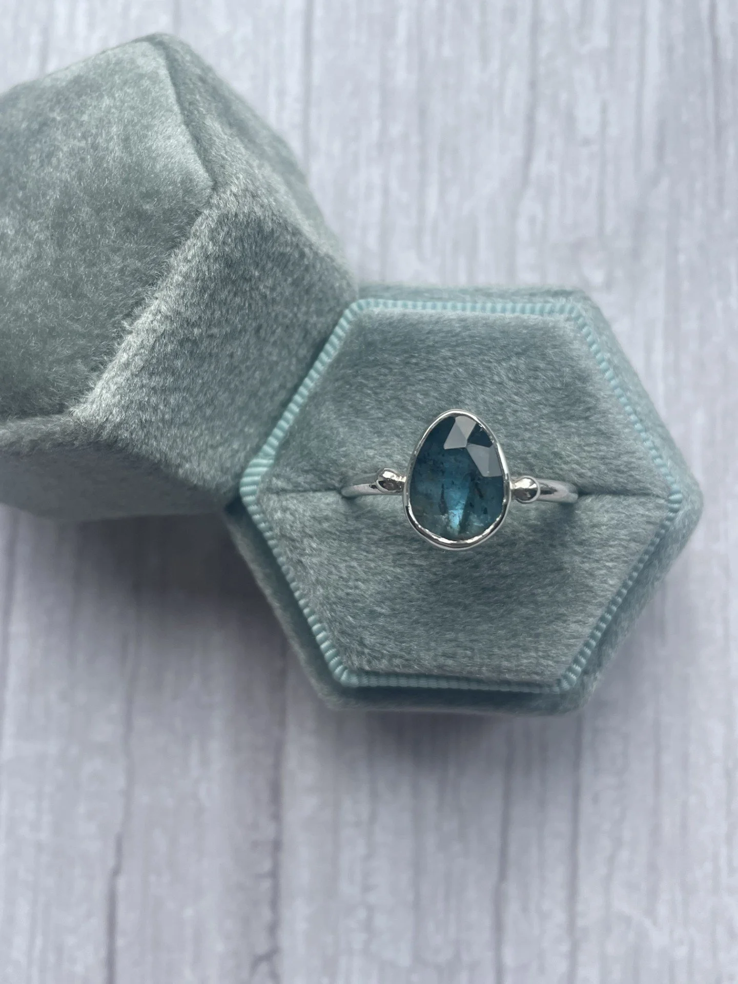 wire-and-wood-jewellery-sterling-silver-teal-moss-kyanite-ring-main.jpg