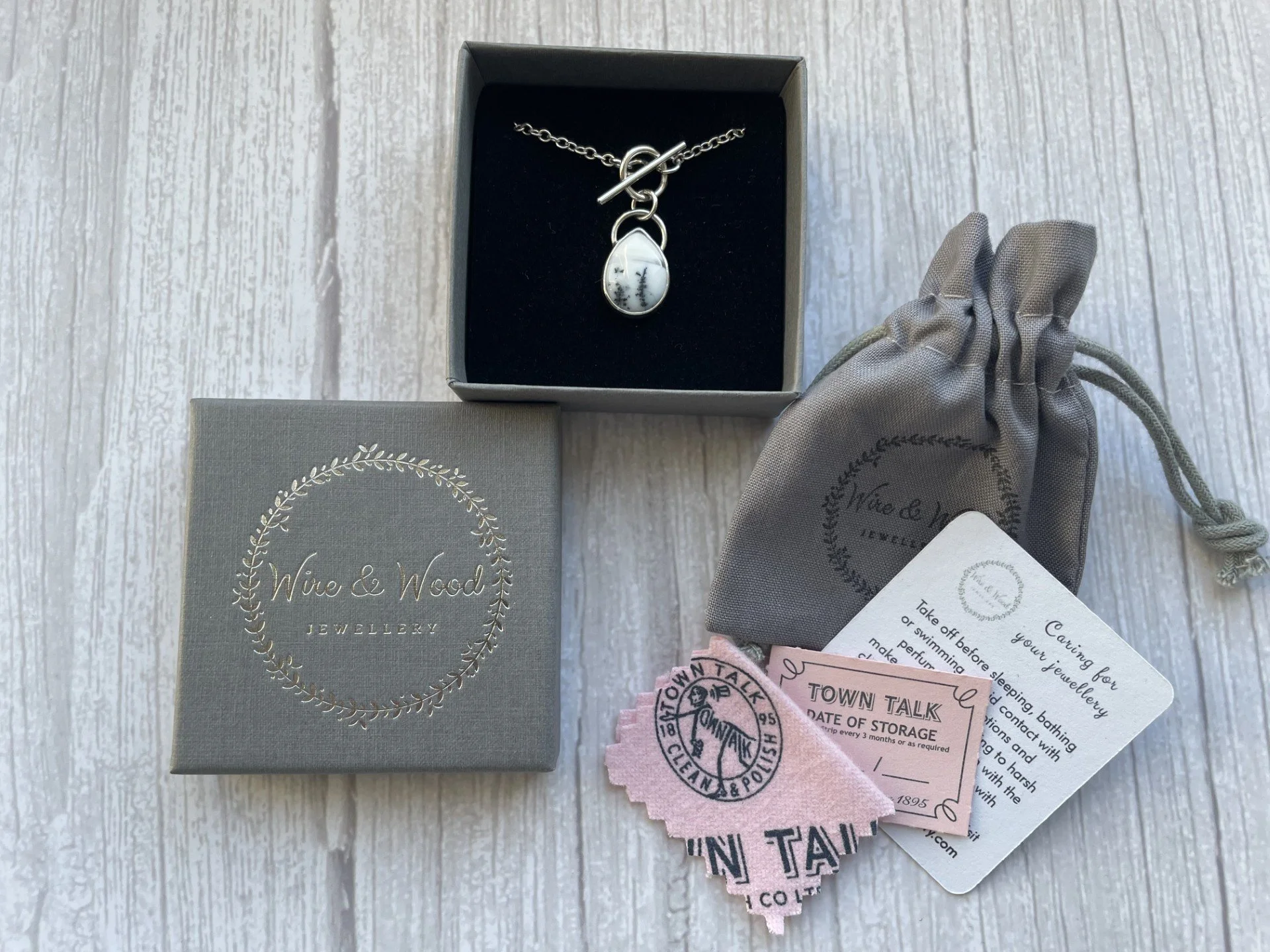 wire-and-wood-jewellery-dendritic-agate-toggle-necklace-2-packaged.jpg