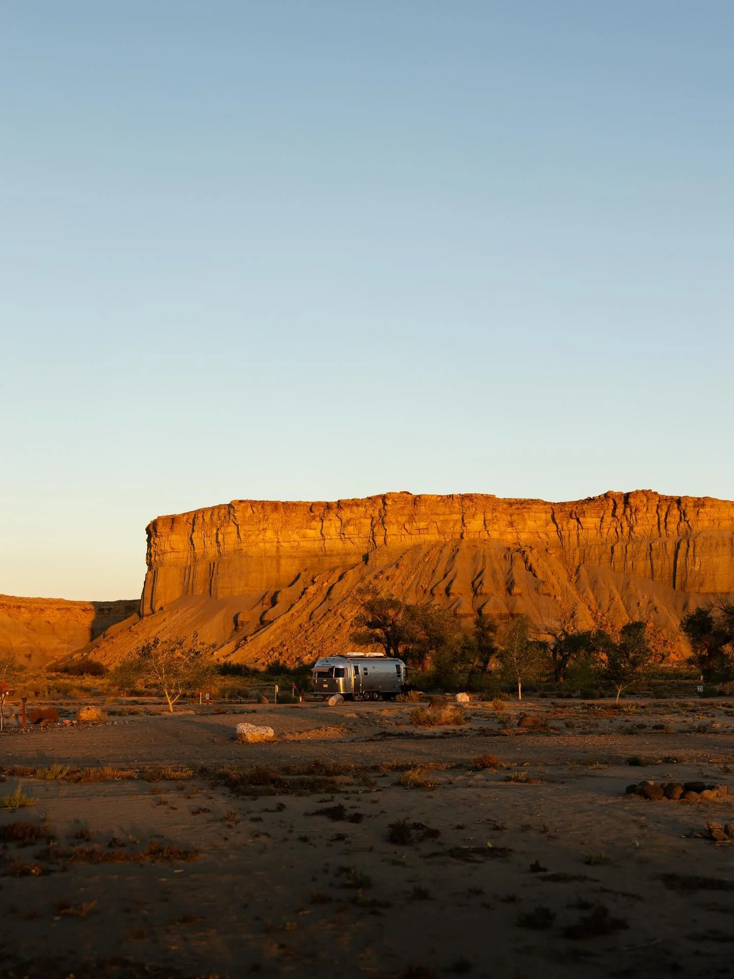Sunrise over the Utah desert
Utah &ndash; October 2024

#utah #utahphotographer #photography