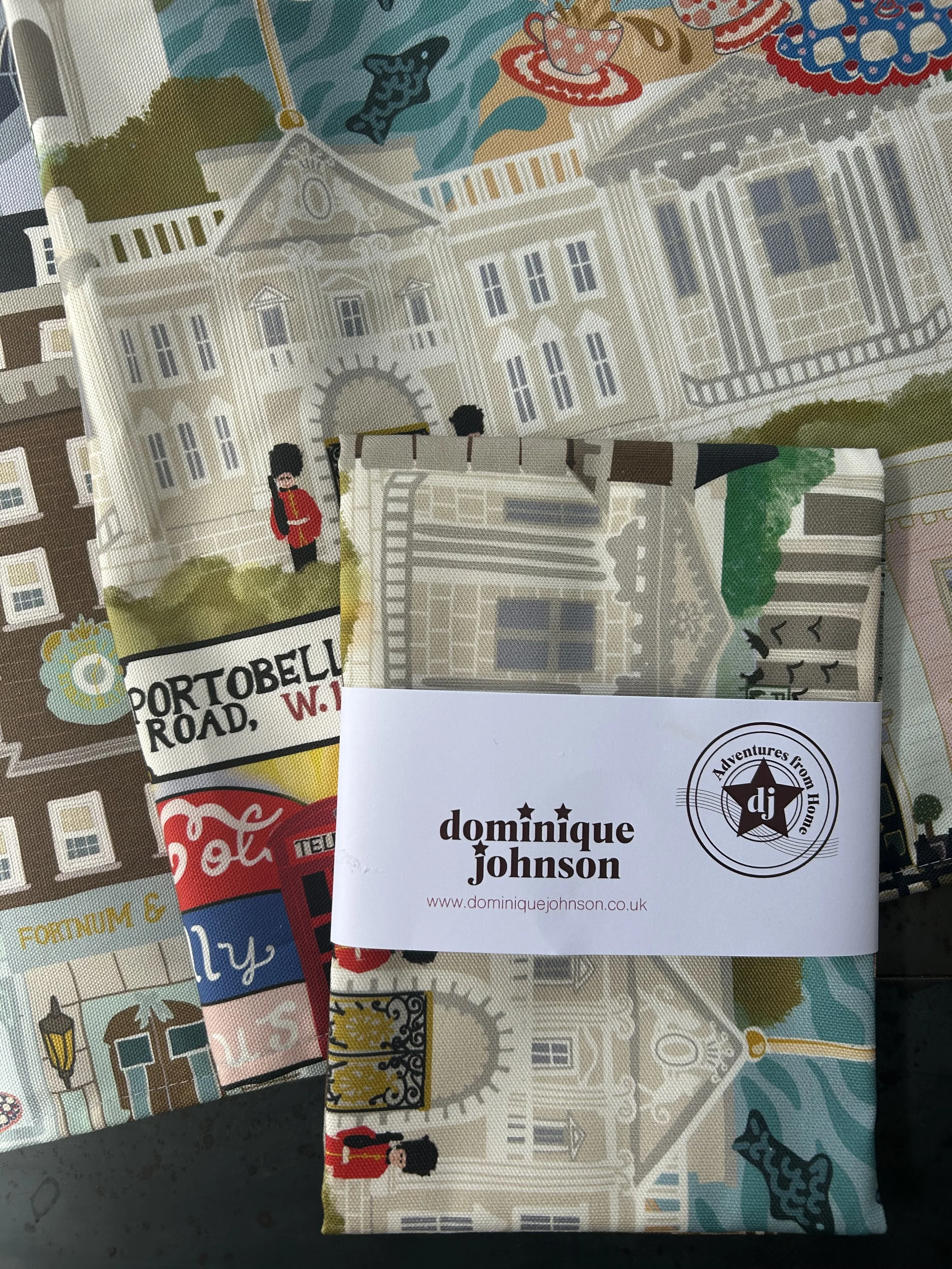 LONDON TEA TOWEL